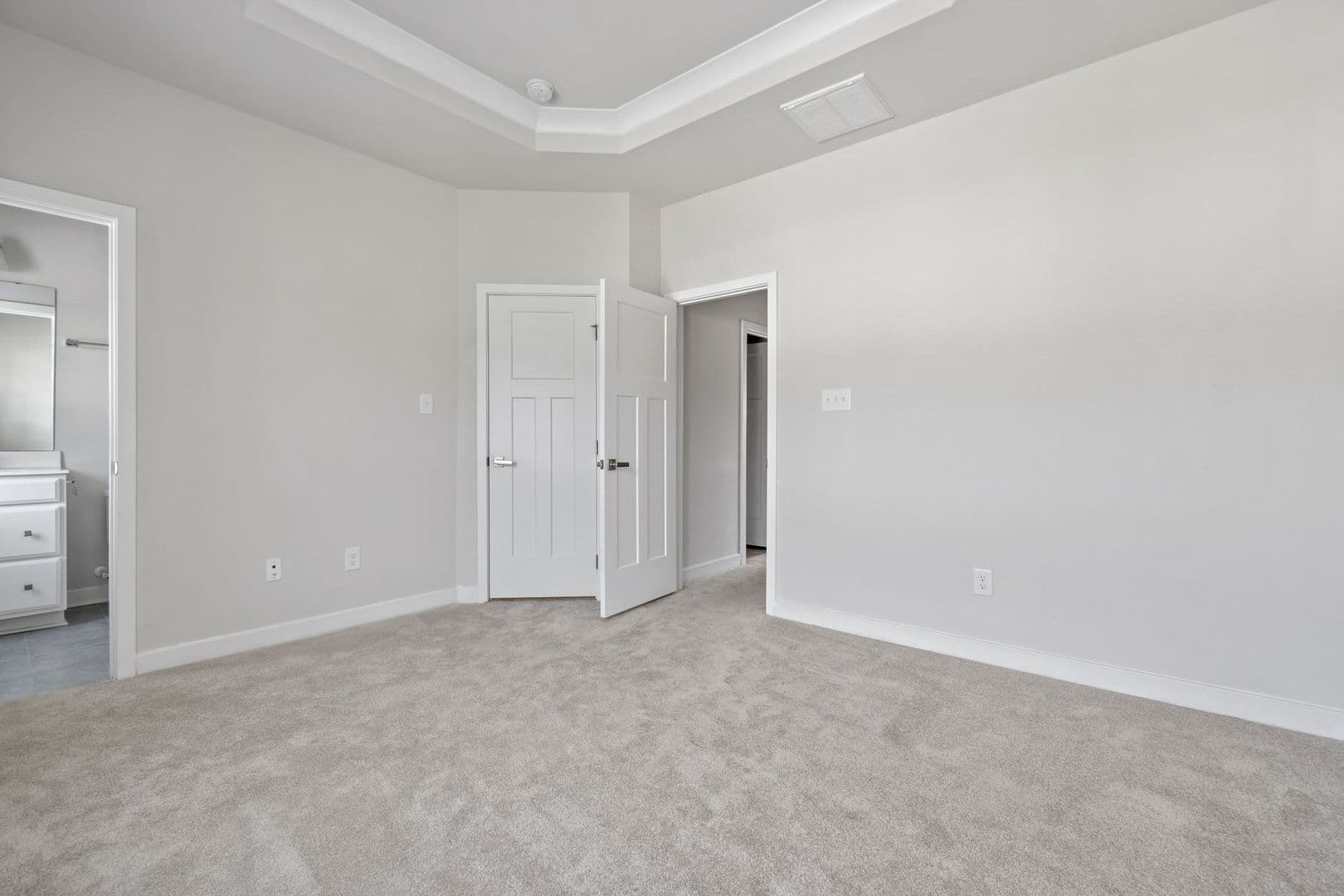 Poquoson Townhome: 109 Legacy Blvd