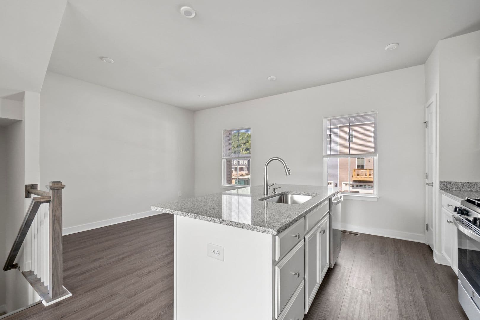 Poquoson Townhome: 109 Legacy Blvd