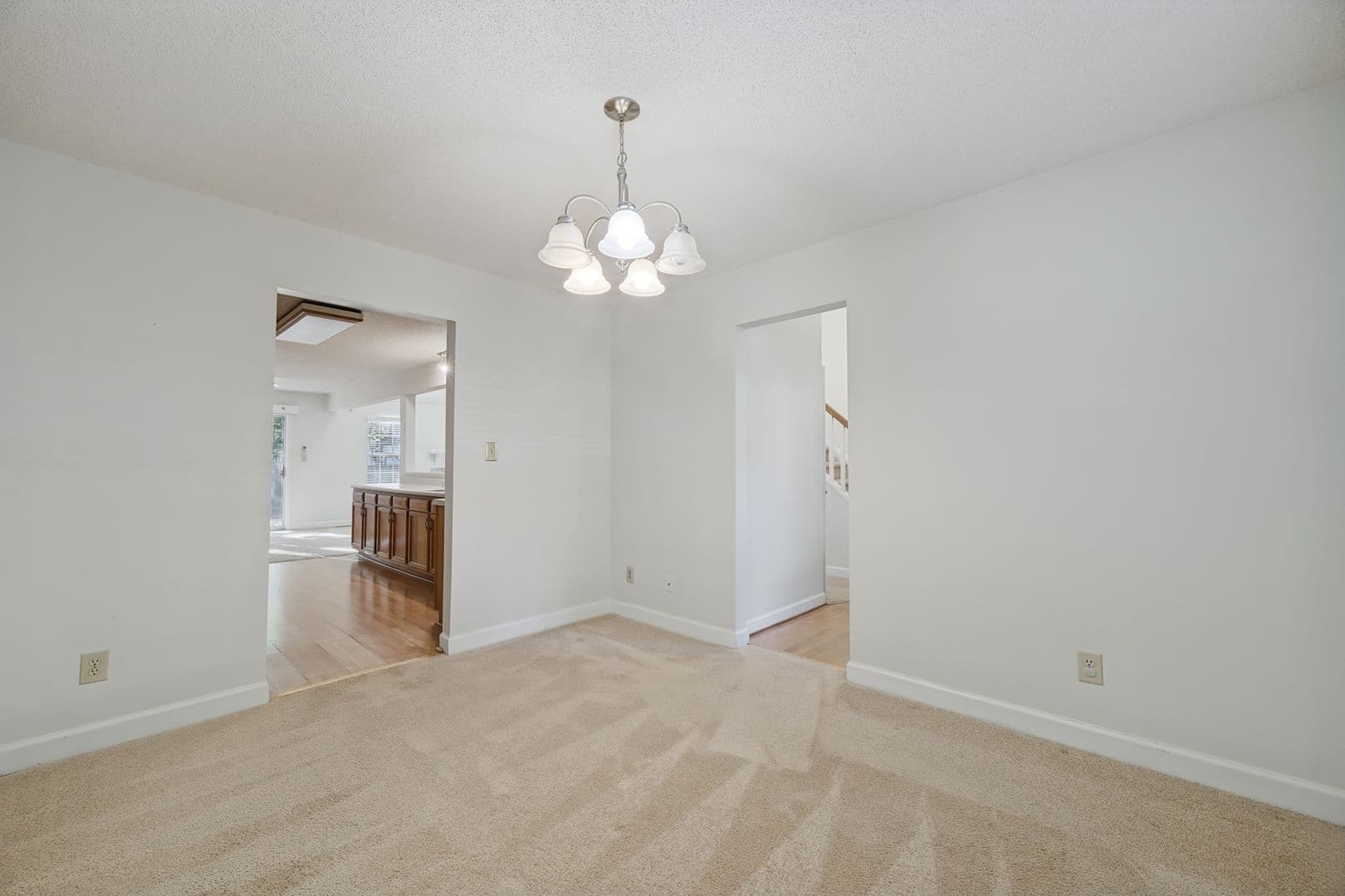 Yorktown House: 203 Lynns Way