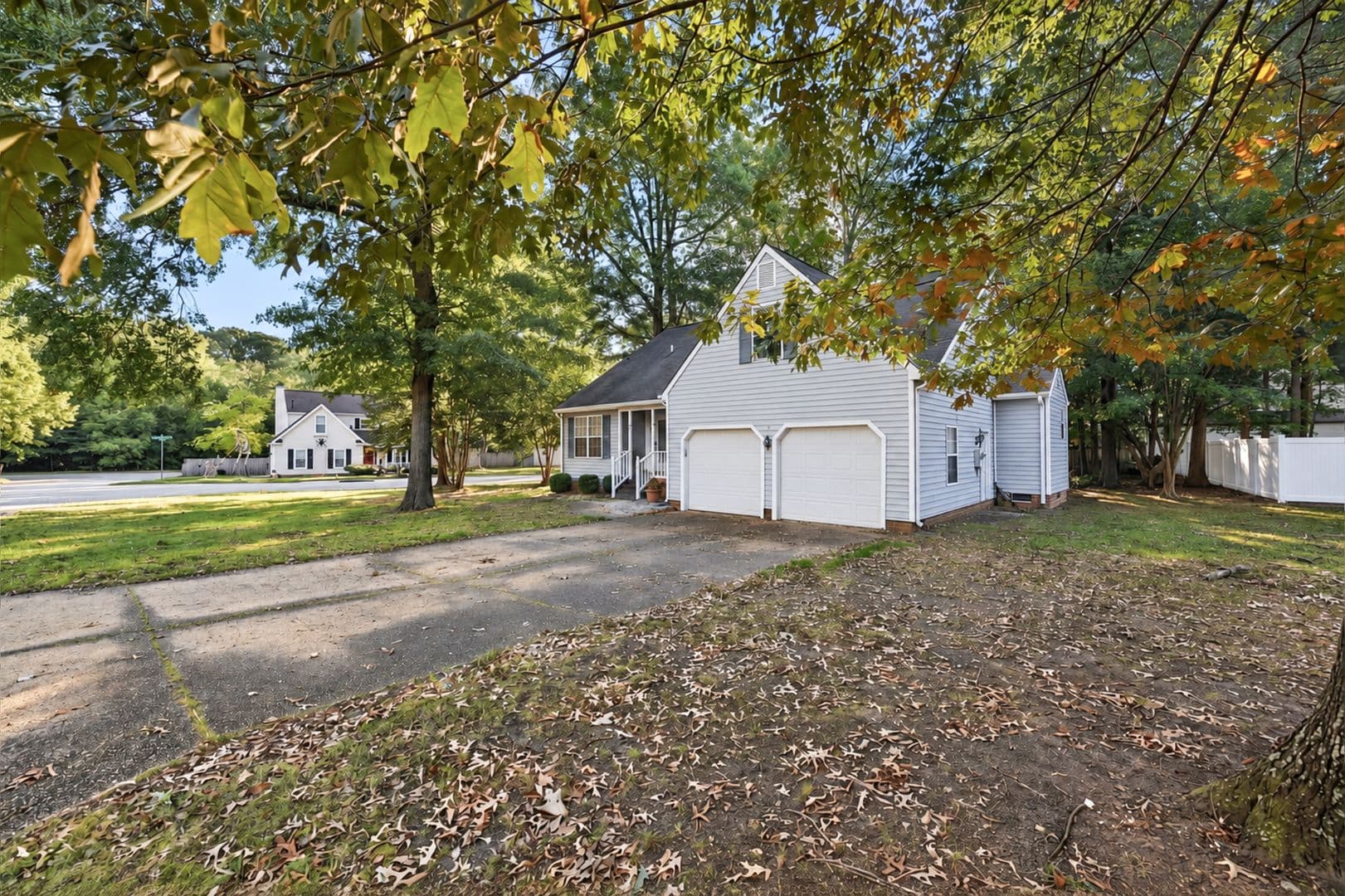 Yorktown House: 203 Lynns Way