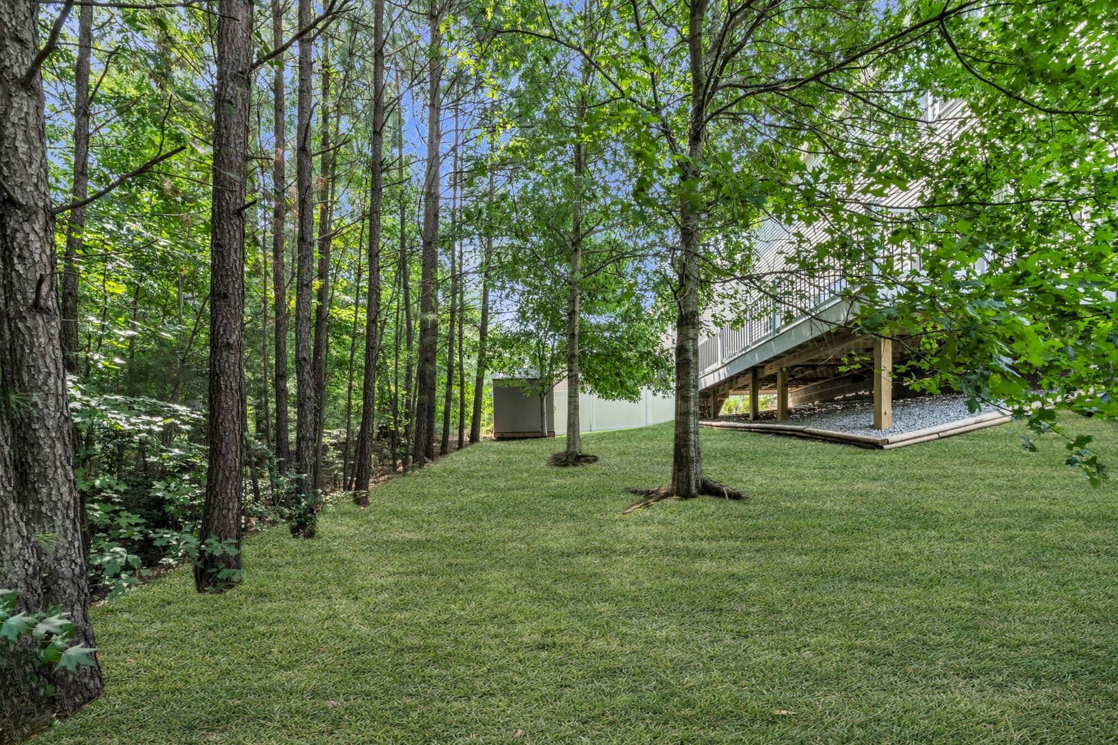 Williamsburg House: 303 Cheeseman Drive