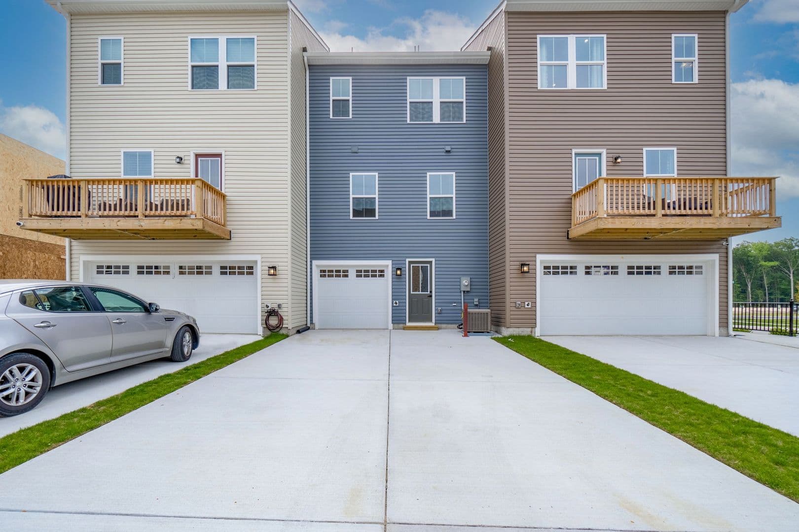 Poquoson Townhome: 109 Legacy Blvd