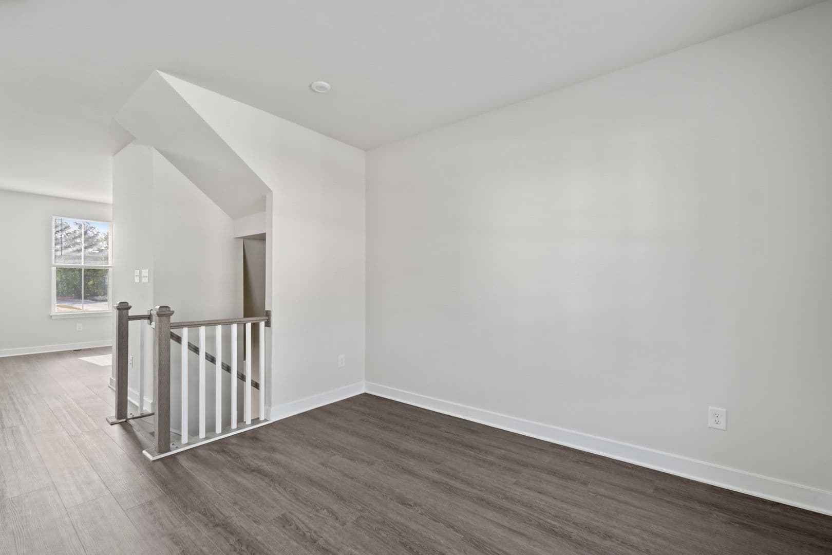 Poquoson Townhome: 109 Legacy Blvd