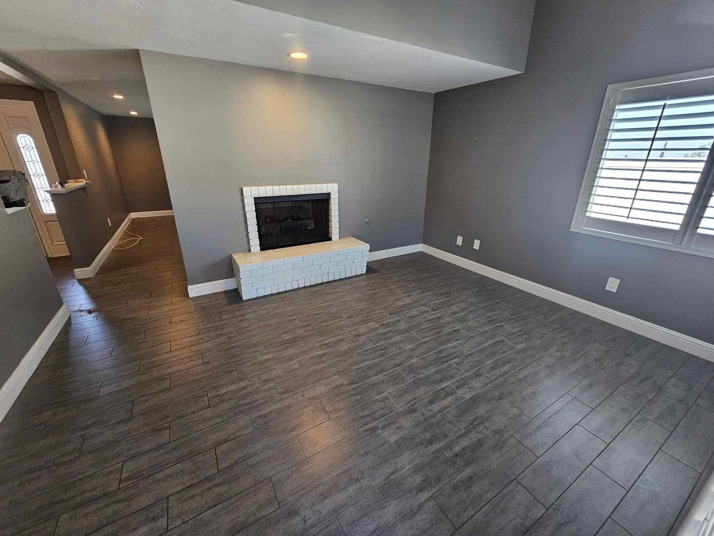 Riverside House: 2975 Robin Road