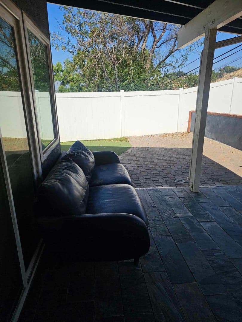 Riverside House: 2975 Robin Road