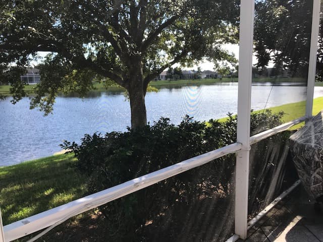Rockledge House: 4320 Aberdeen Cir