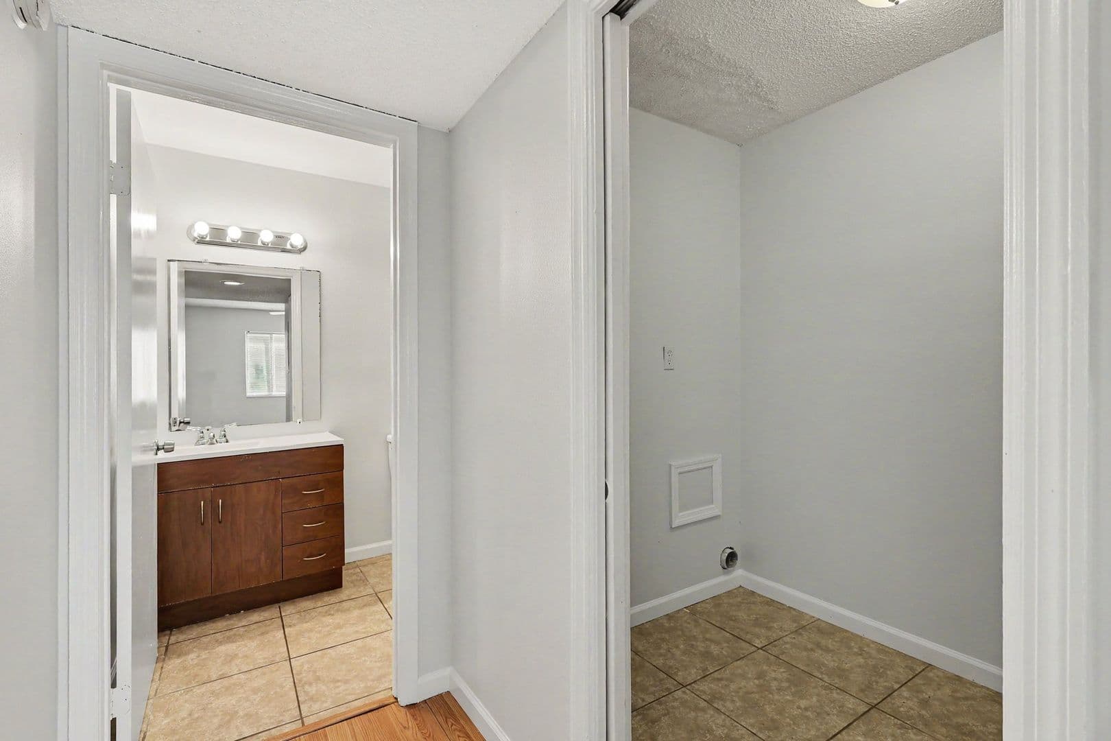 Titusville House: 2412 Fox Hollow Dr