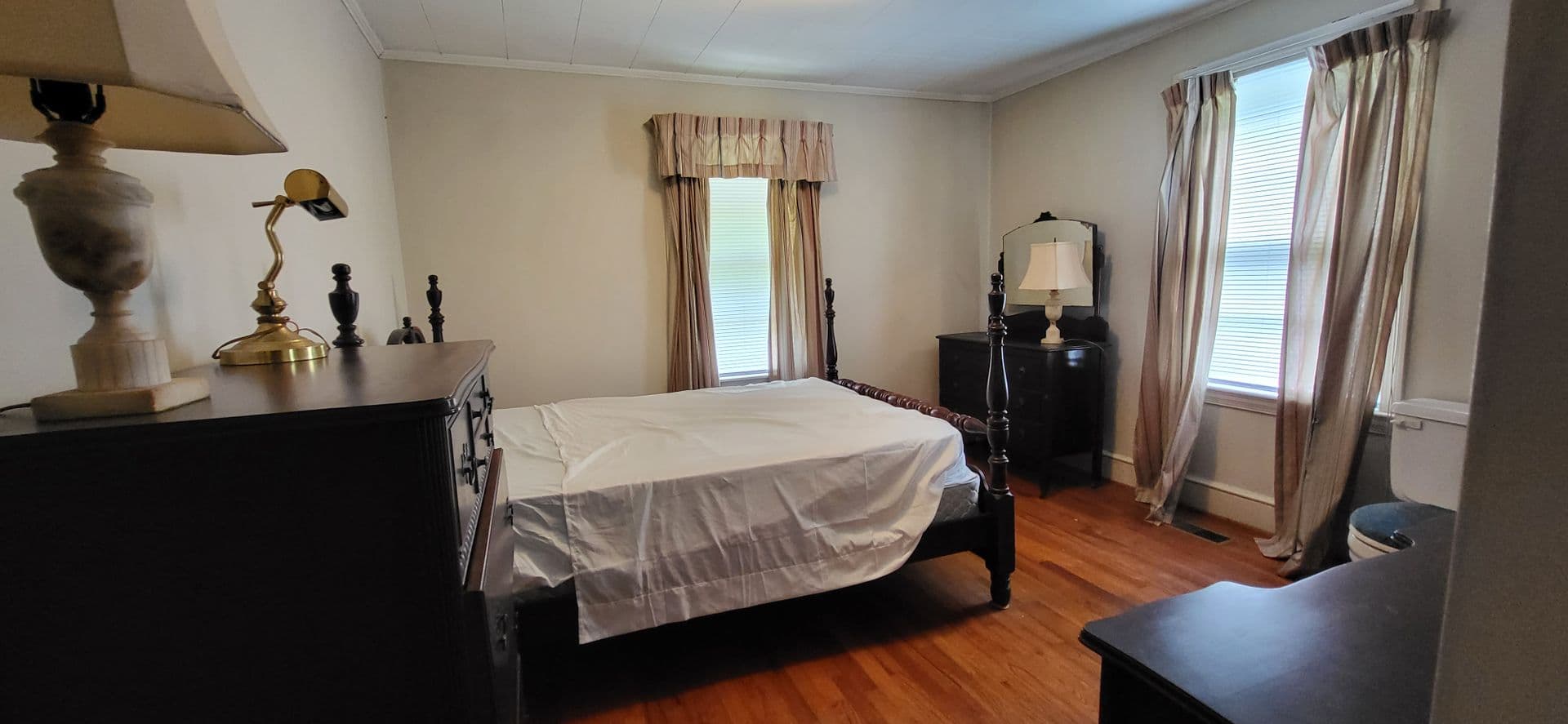 Saint Pauls House: 536 Butler Farm Road
