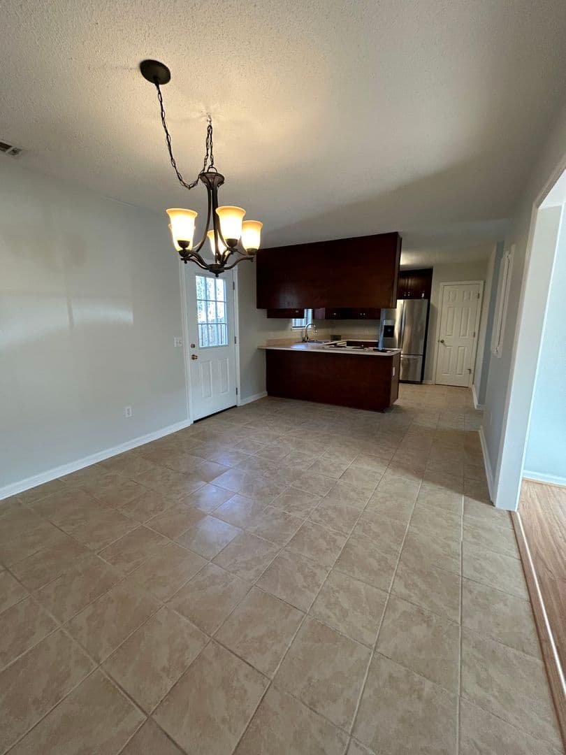 Rincon House: 109 Towne Park Drive