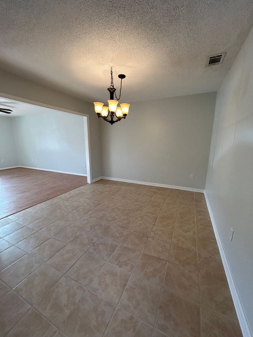 Rincon House: 109 Towne Park Drive