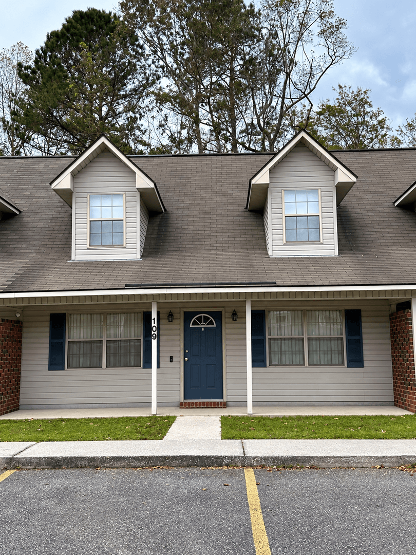 Rincon House: 109 Towne Park Drive