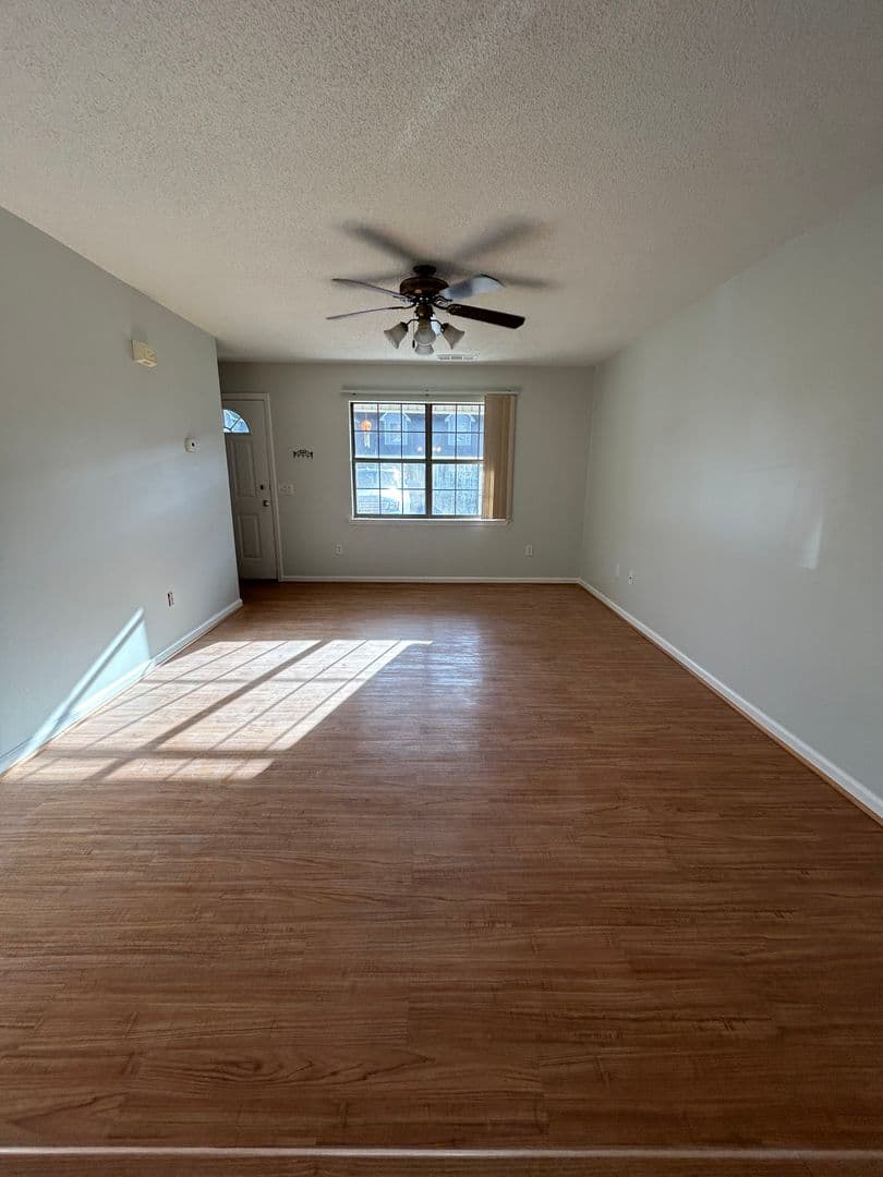 Rincon House: 109 Towne Park Drive