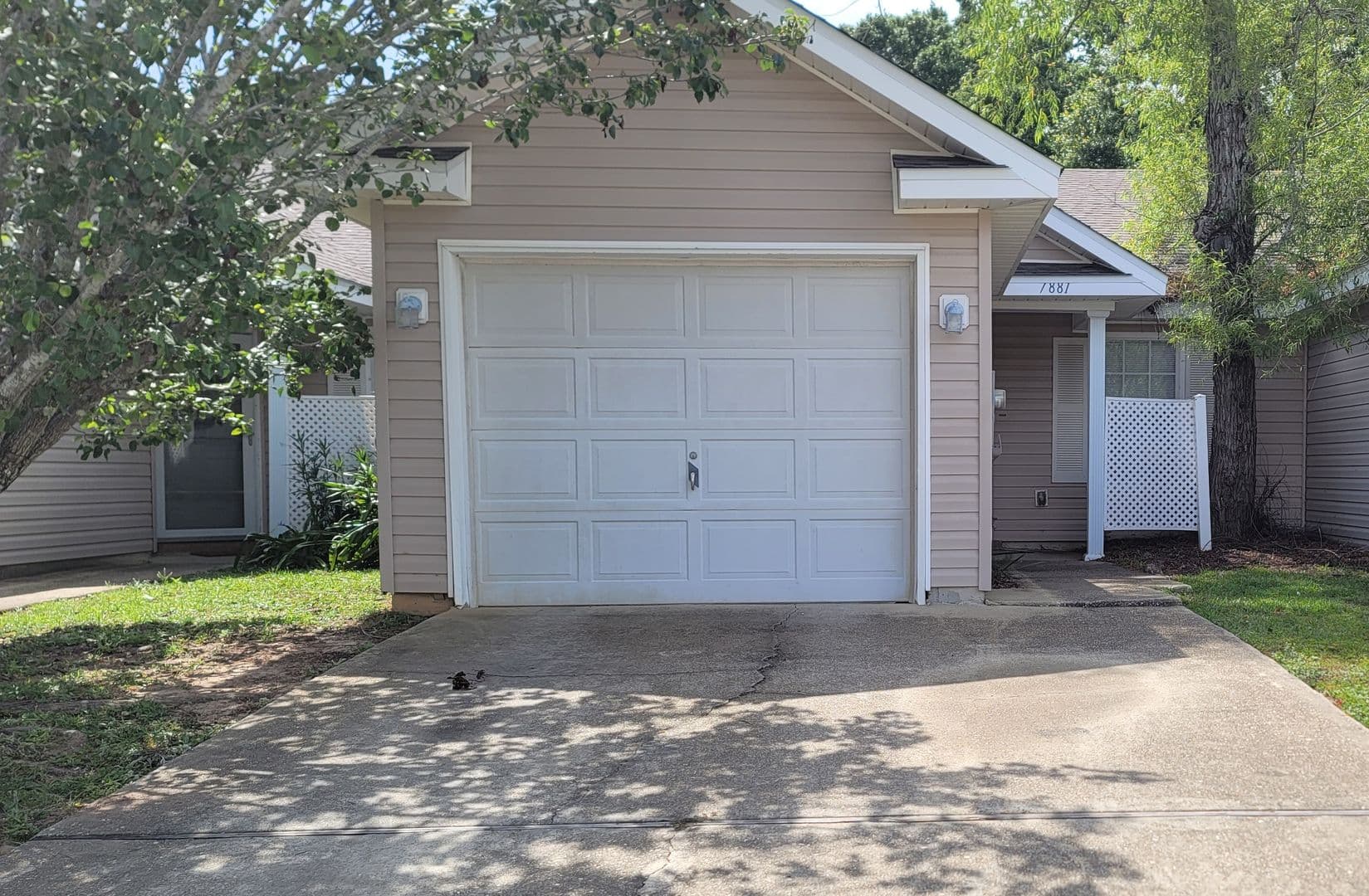 Pensacola House: 7881 Stonebrook Dr.