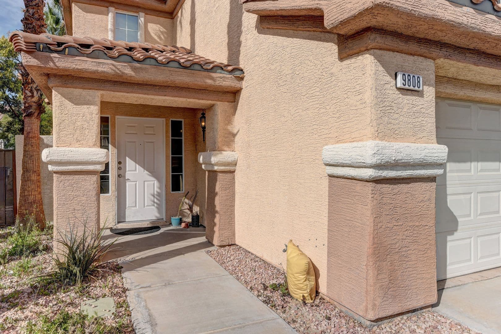 Las Vegas House: 9808 Via Delores Ave