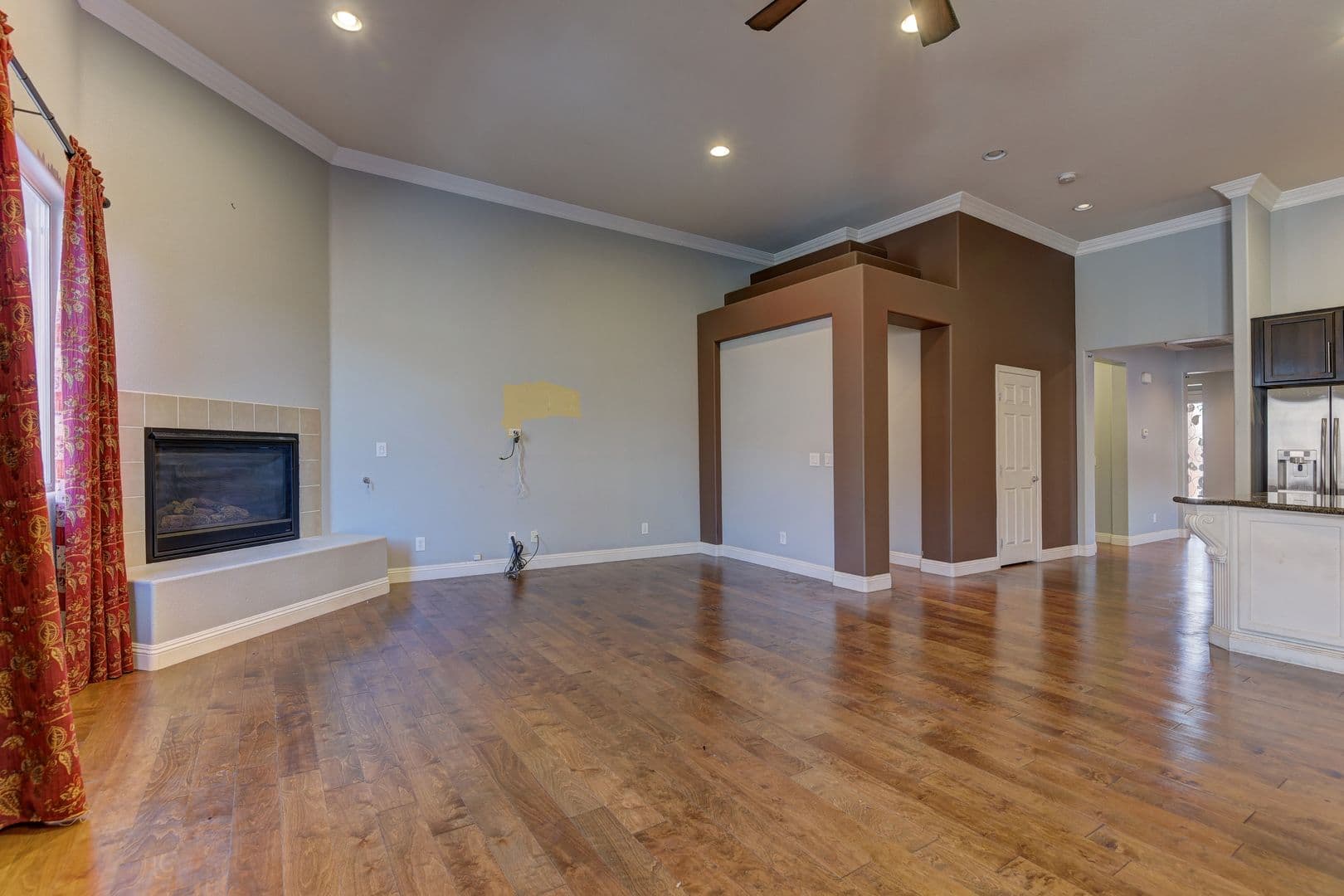 Henderson House: 972 Rue Grand Paradis Lane