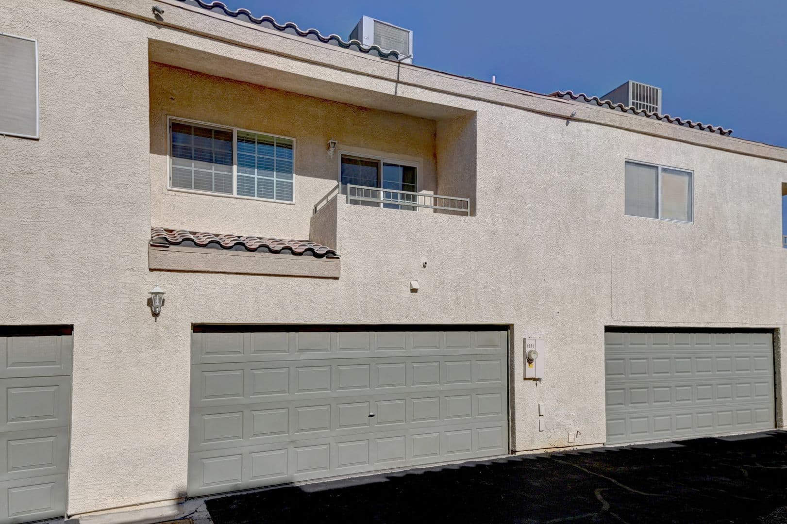 Las Vegas Townhome: 5450 Morris St #1220