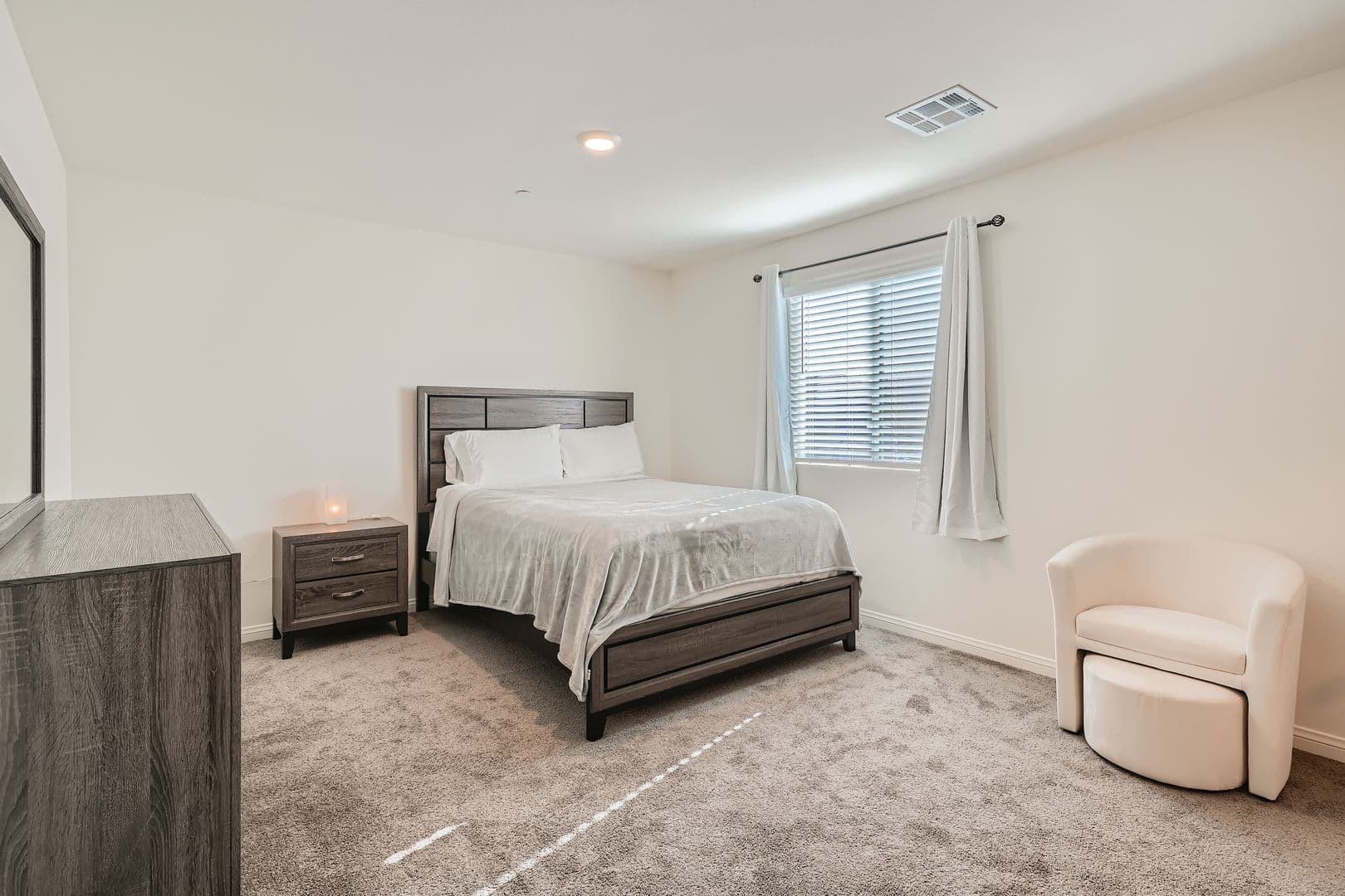 Henderson House: 527 Clearsable Ave