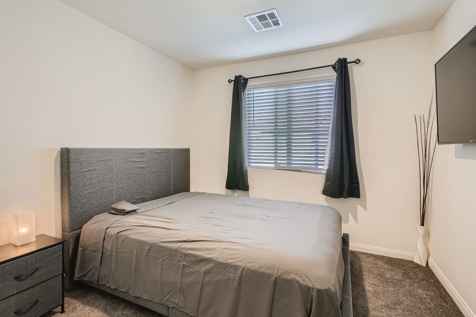 Henderson House: 527 Clearsable Ave