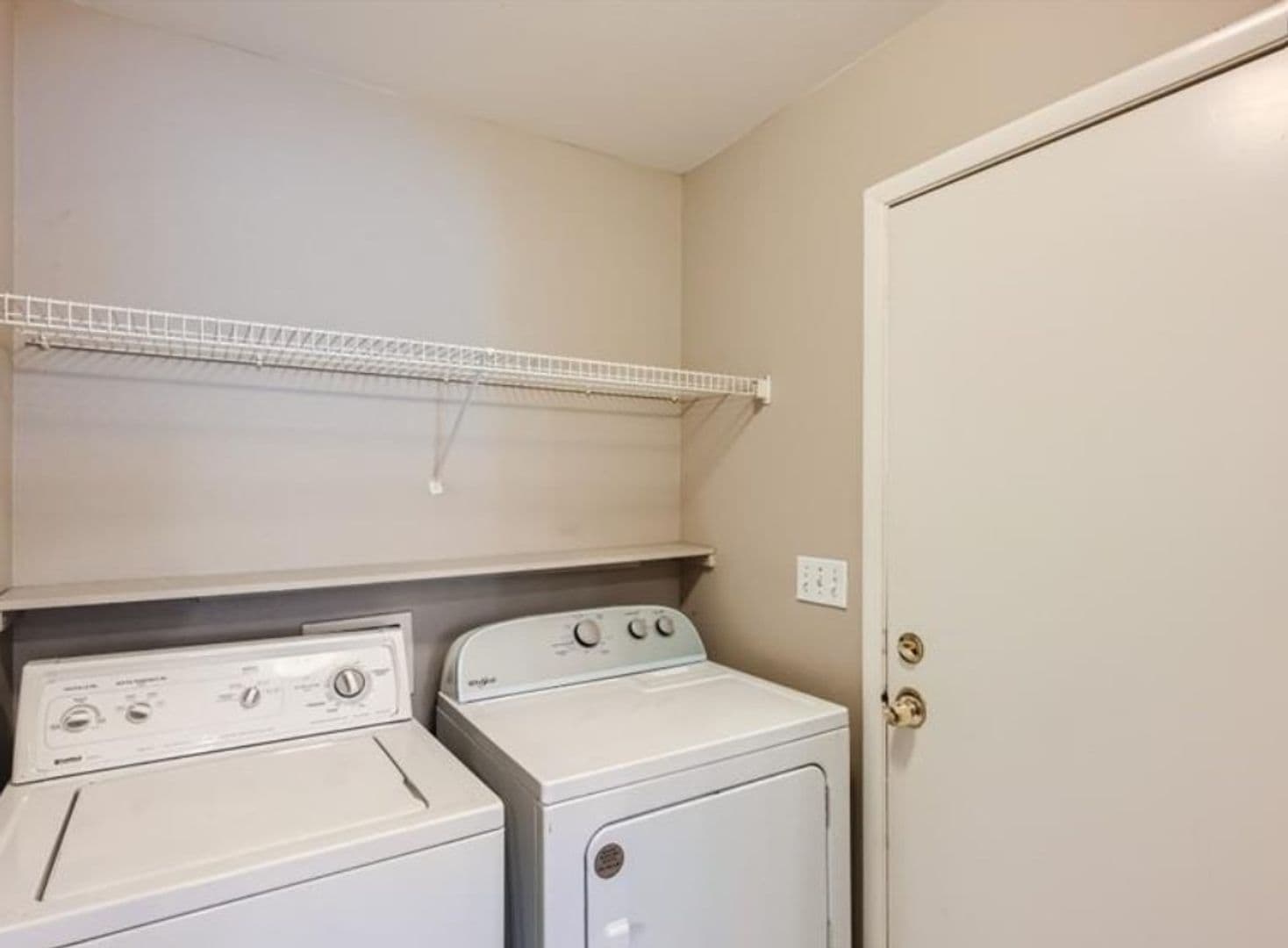 Las Vegas House: 3950 S Sandhill Rd #121