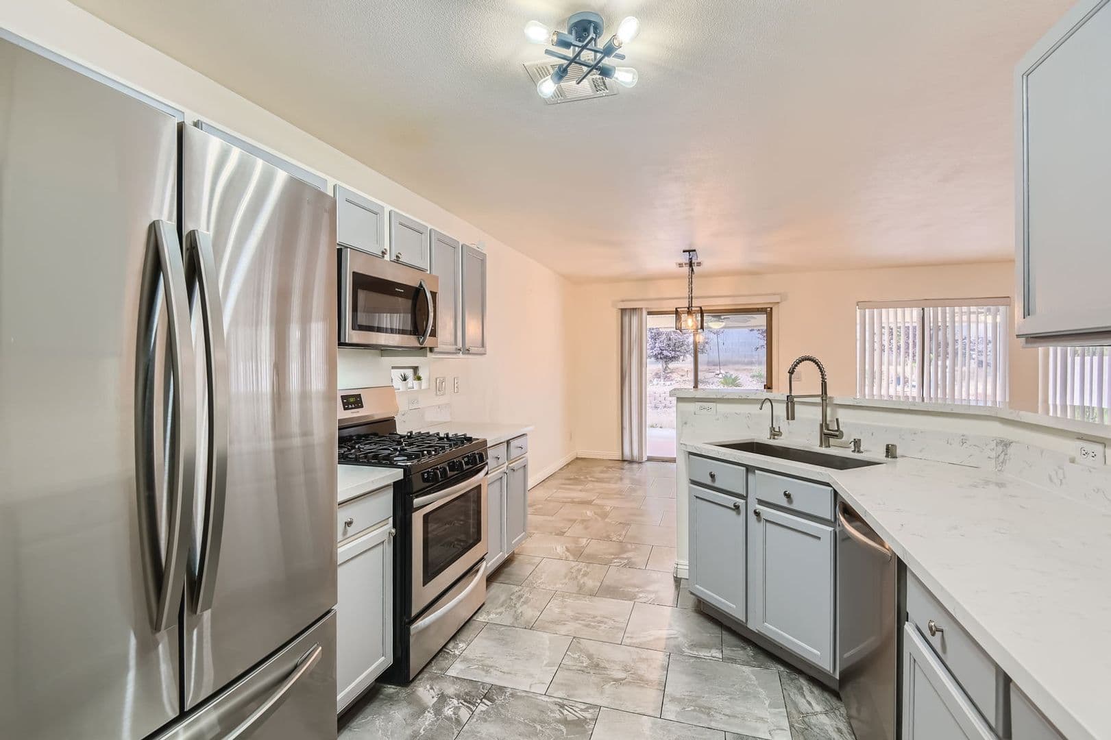 Las Vegas House: 9577 Brooks Lake Ave