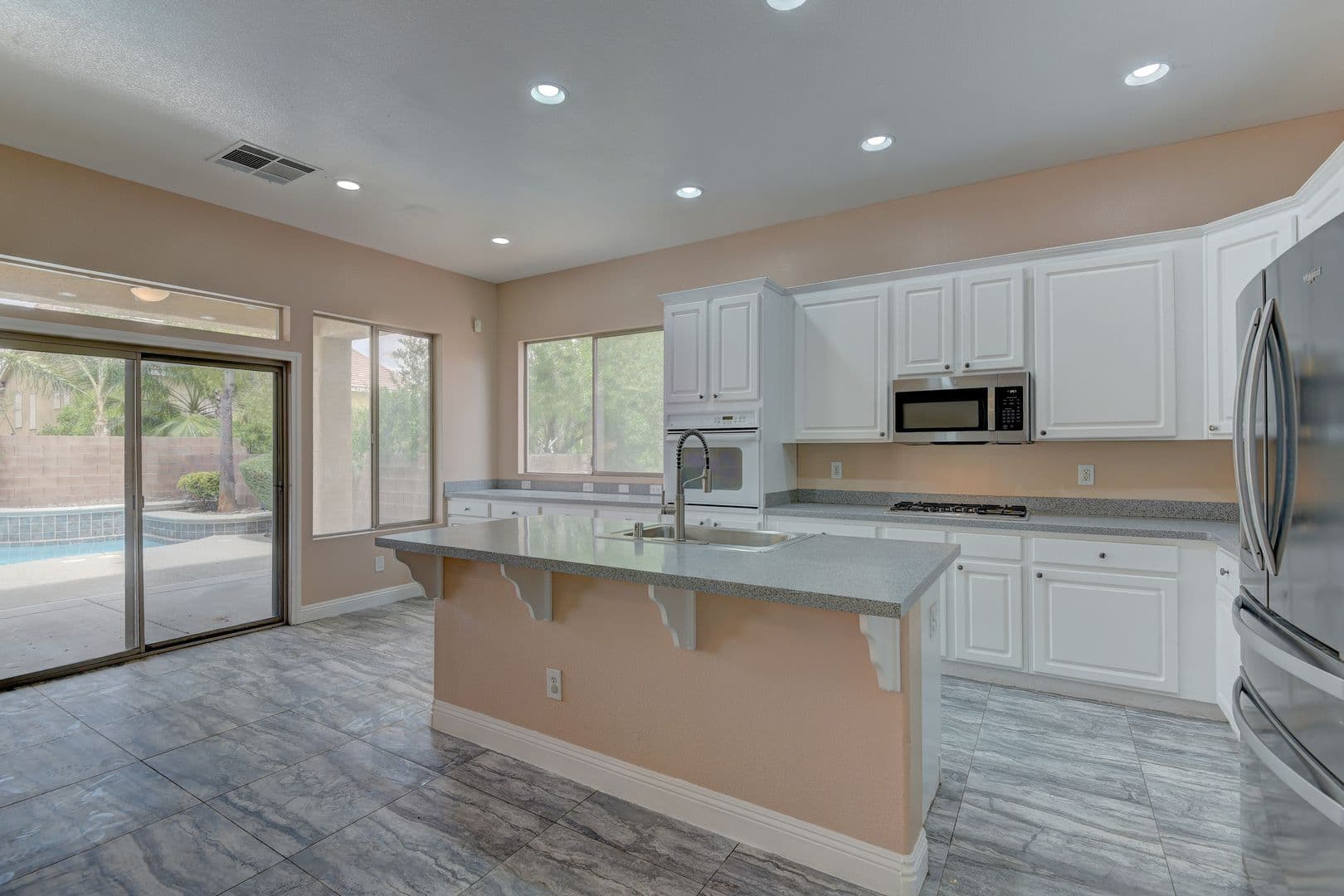 Las Vegas House: 5862 Bluthe Bridge Ave