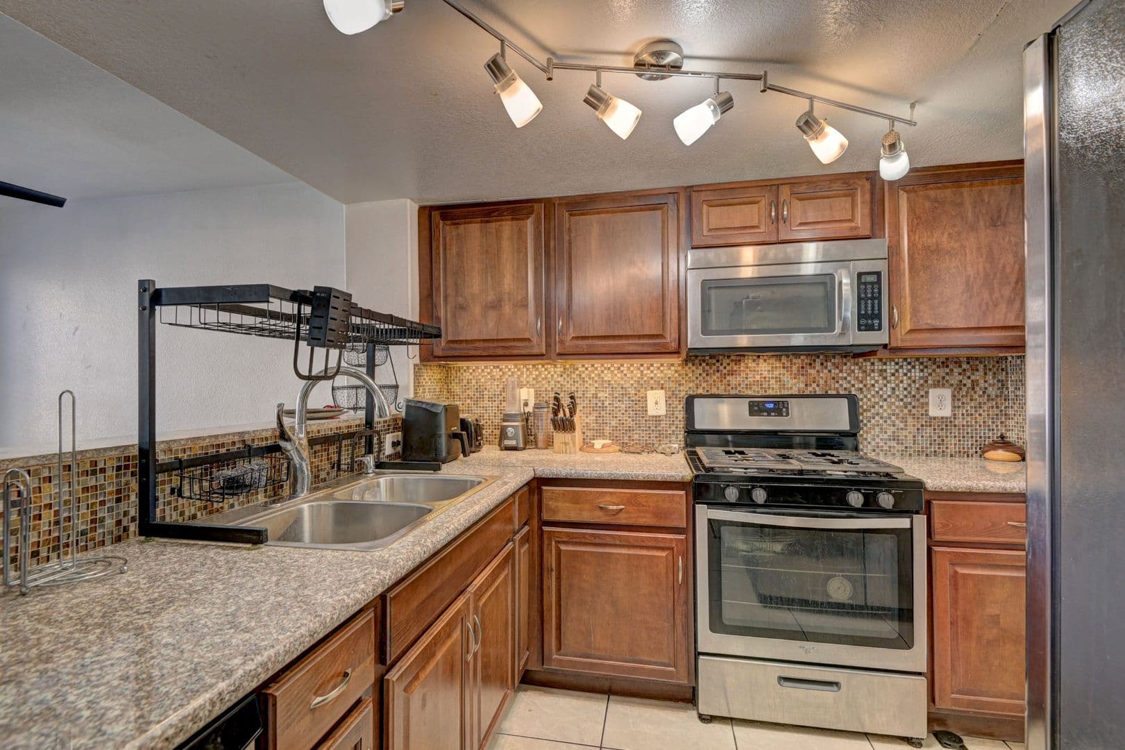 Las Vegas Townhome: 5450 Morris St #1220