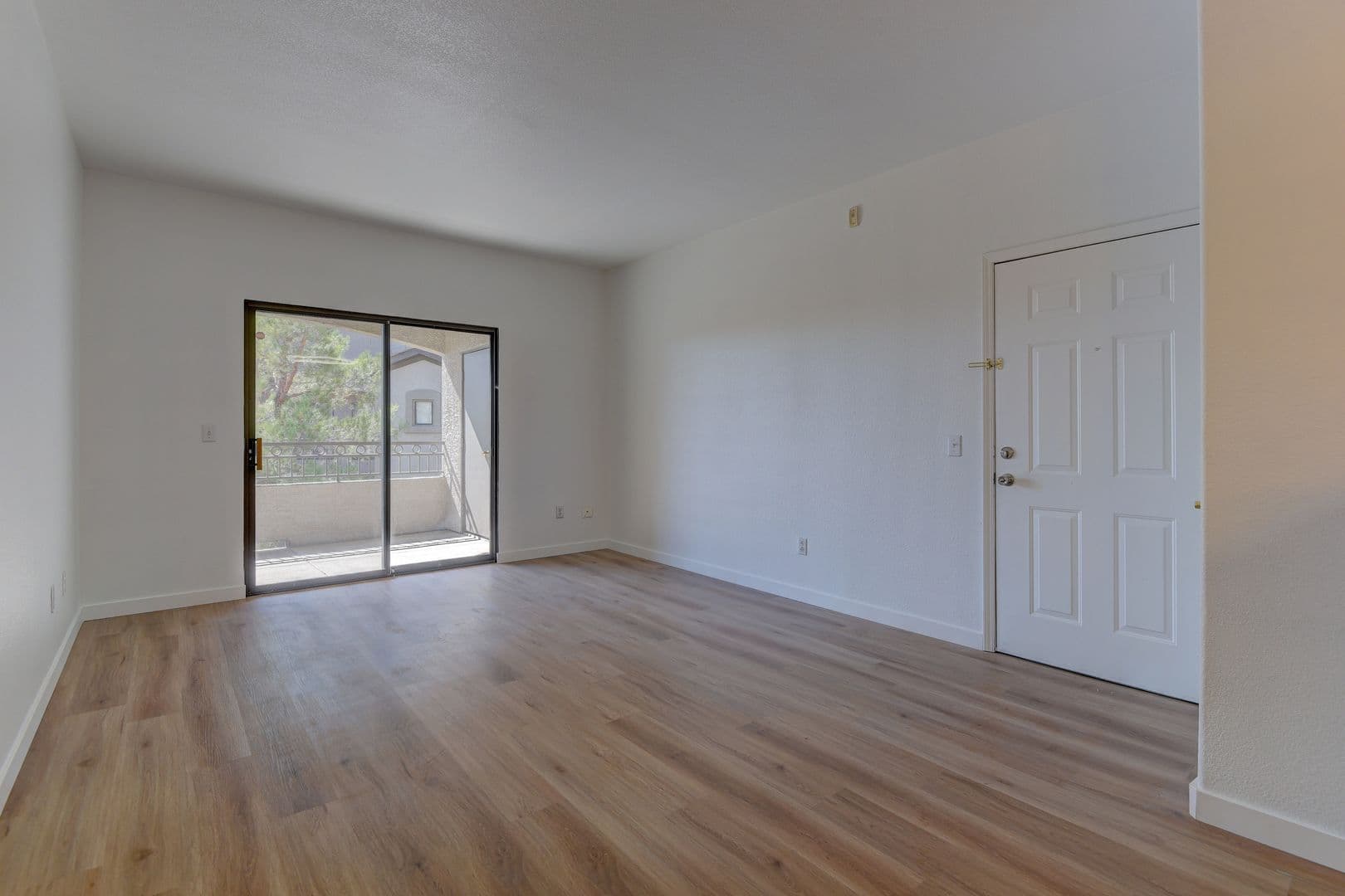 Las Vegas House: 8250 N Grand Canyon Dr #2026