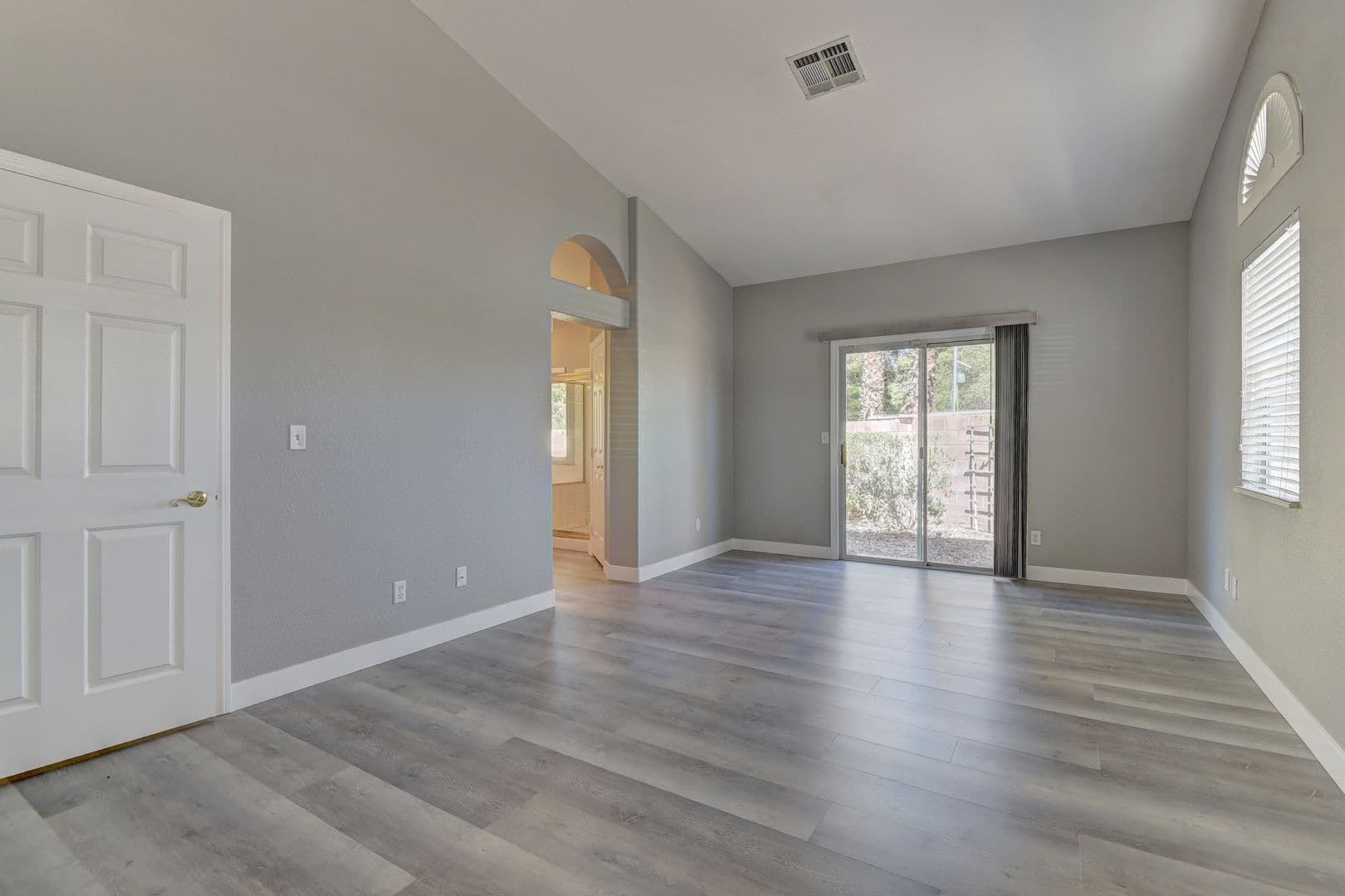 Las Vegas House: 7456 Oatman Ln