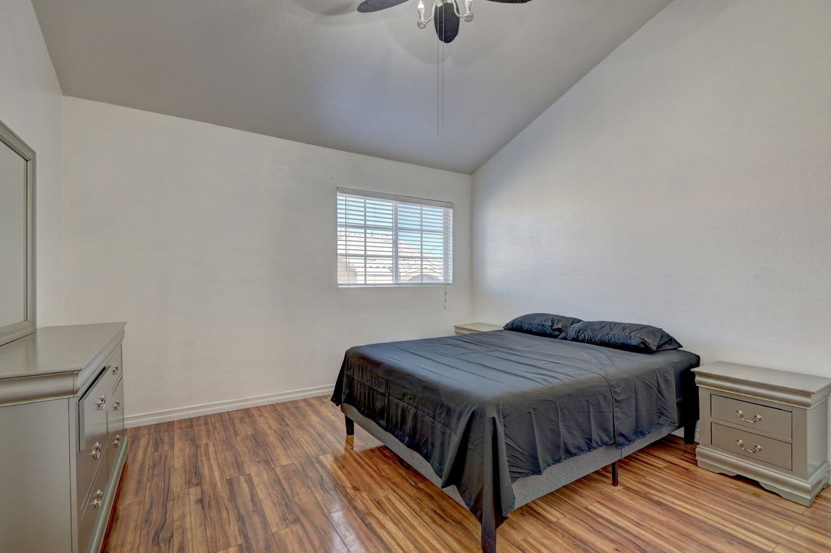 Las Vegas Townhome: 5450 Morris St #1220