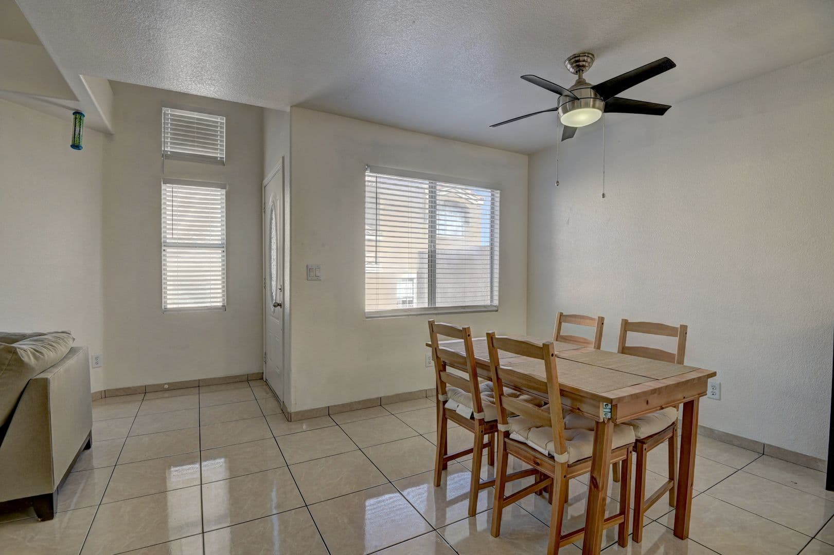 Las Vegas Townhome: 5450 Morris St #1220