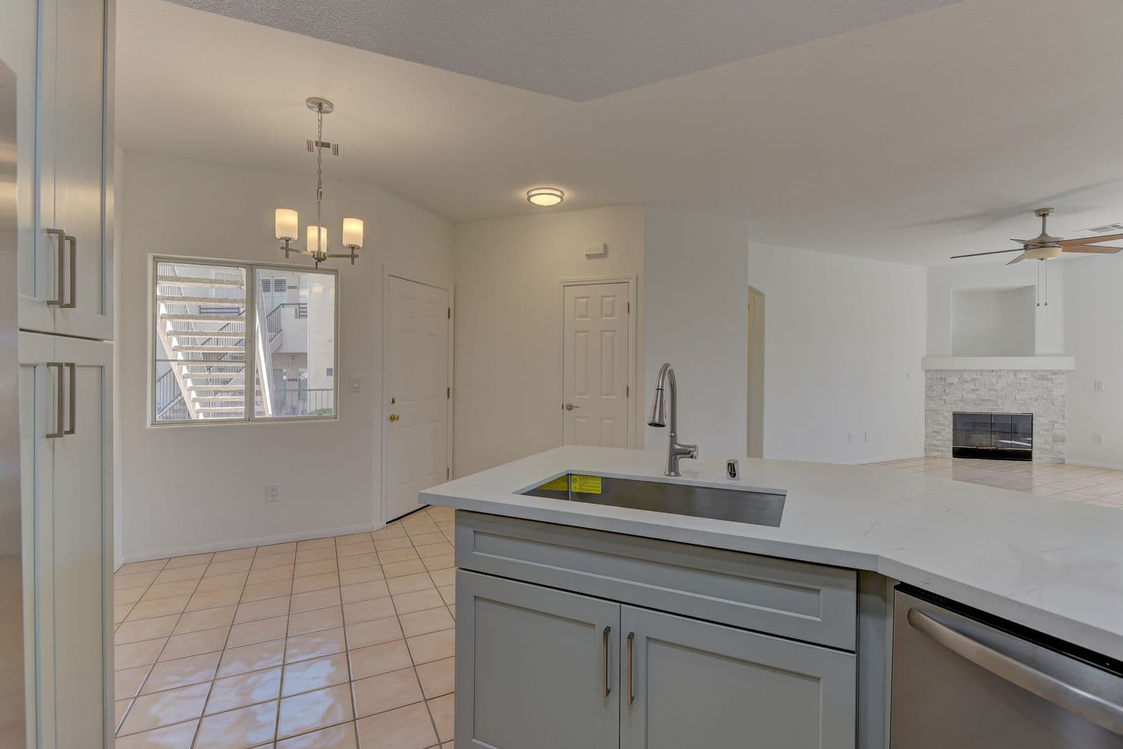 Las Vegas House: 3320 S Fort  Apache Rd