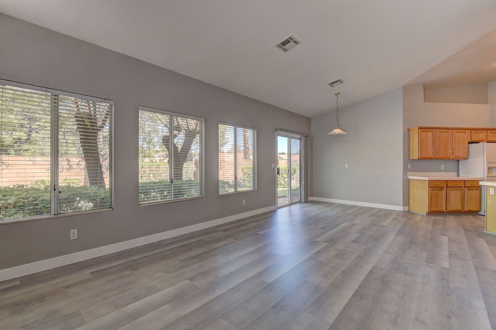 Las Vegas House: 7456 Oatman Ln