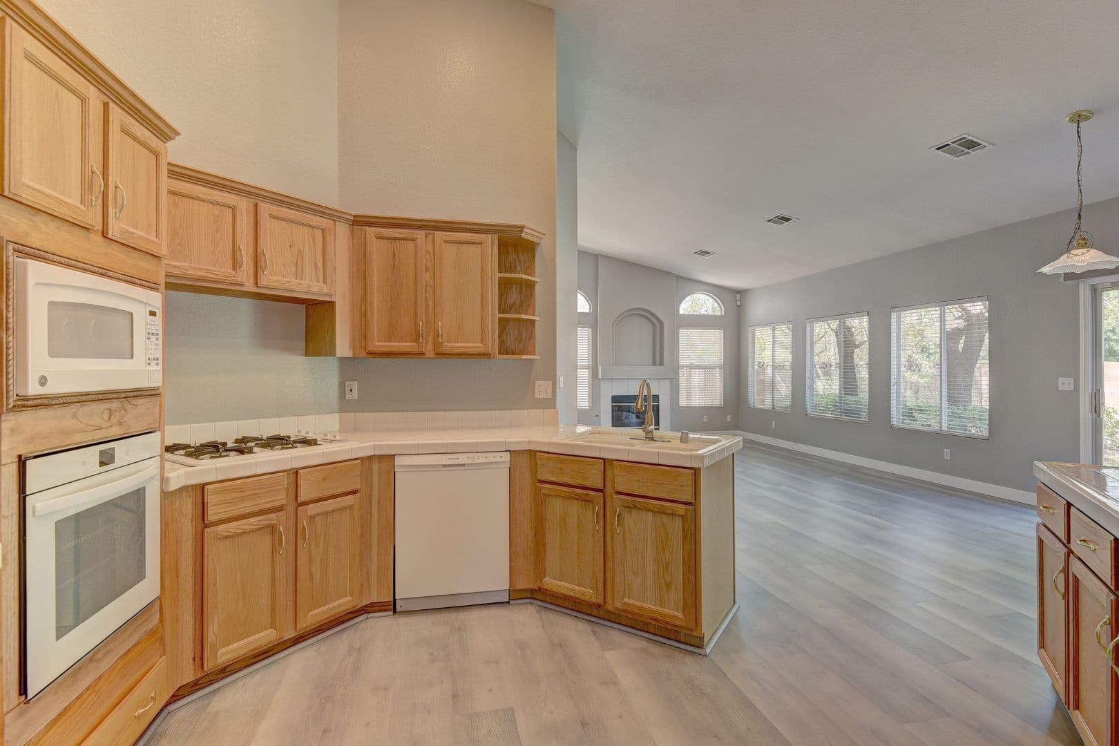 Las Vegas House: 7456 Oatman Ln