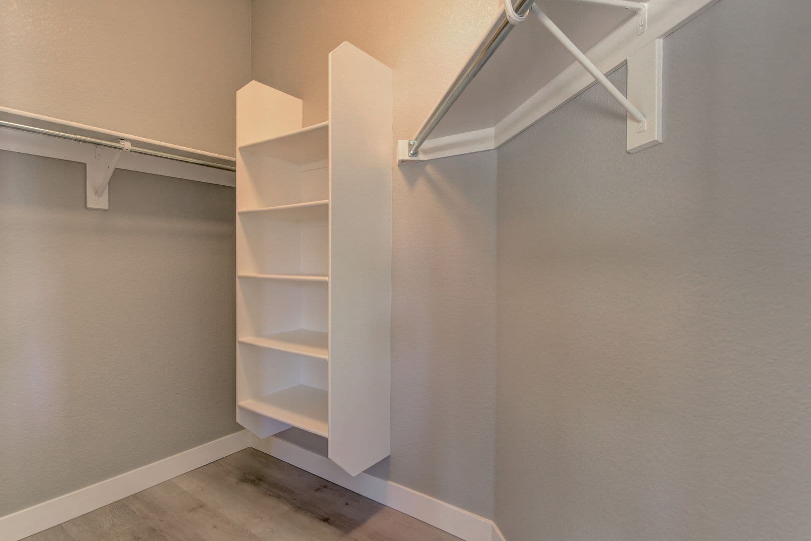 Las Vegas House: 7456 Oatman Ln