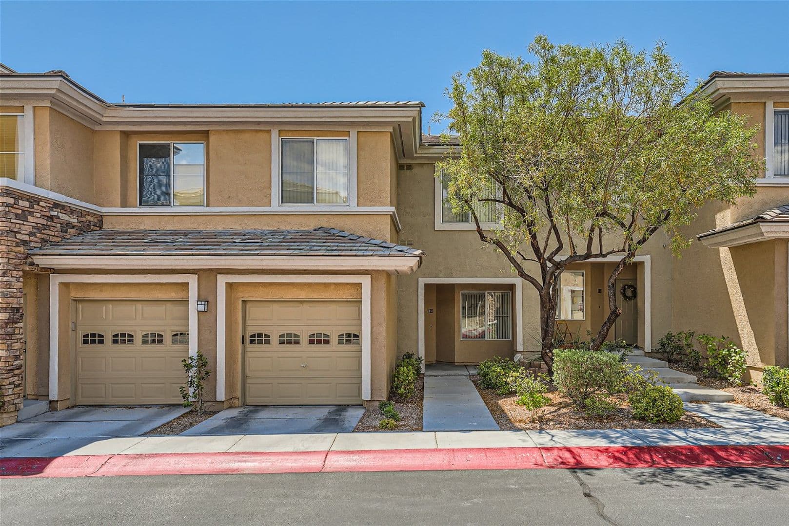 Las Vegas House: 717 Peachy Canyon Cir #102