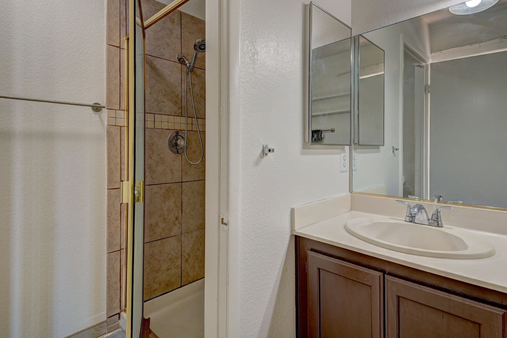 Las Vegas Townhome: 5450 Morris St #1220