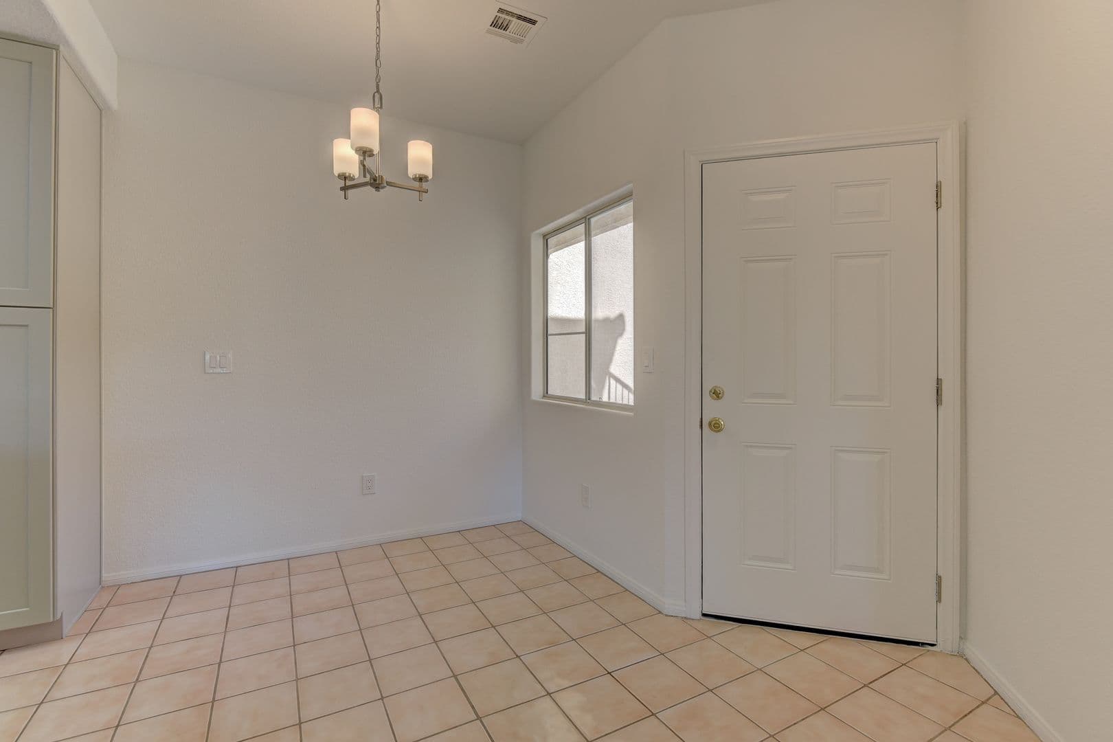 Las Vegas House: 3320 S Fort  Apache Rd