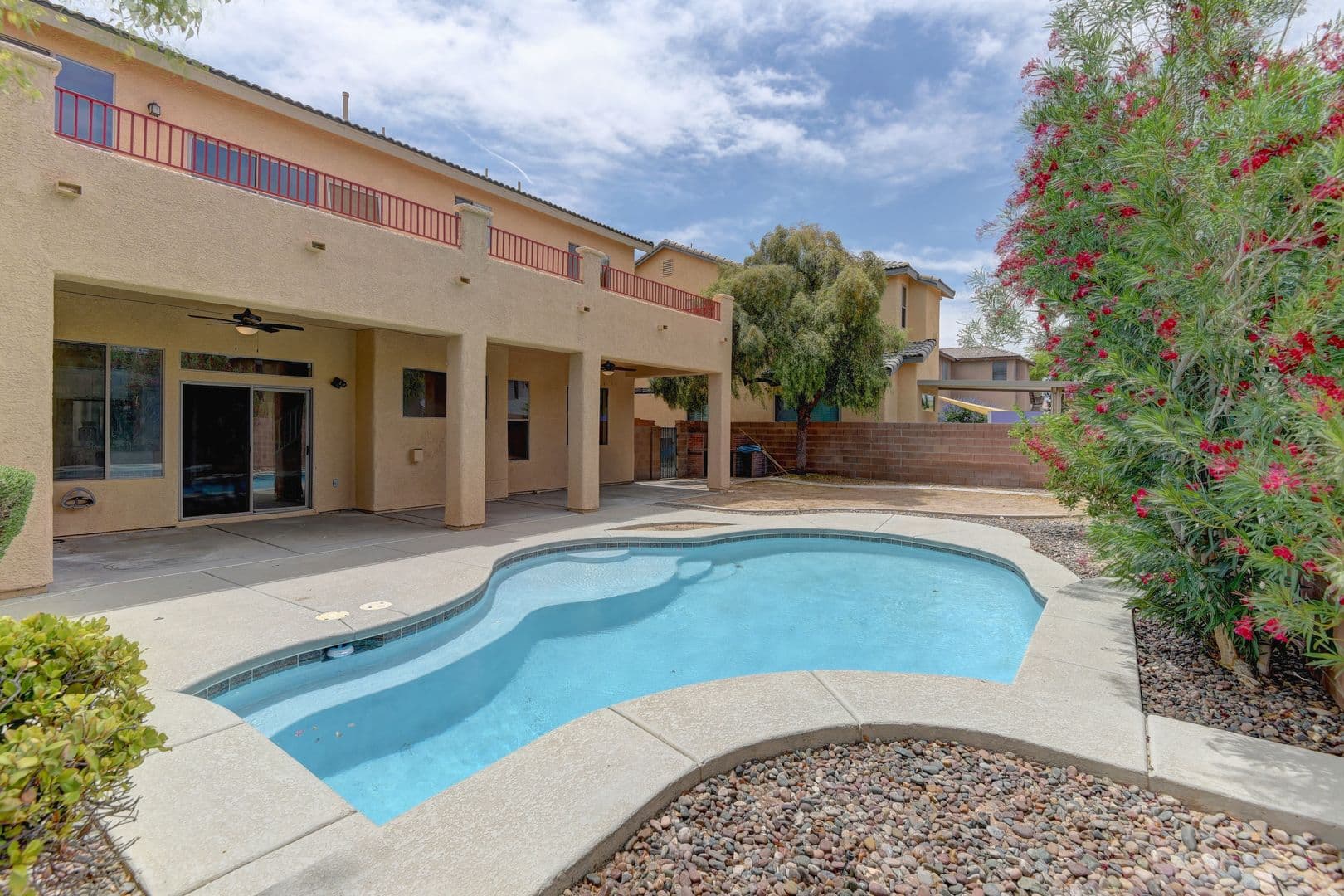 Las Vegas House: 5862 Bluthe Bridge Ave