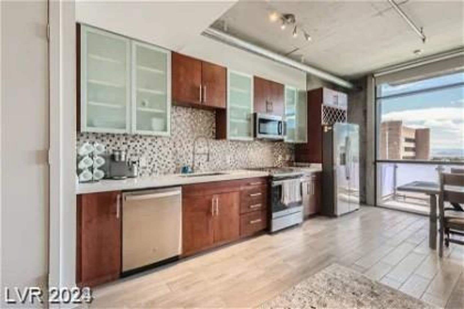 Las Vegas House: 353 E Bonneville Ave #636