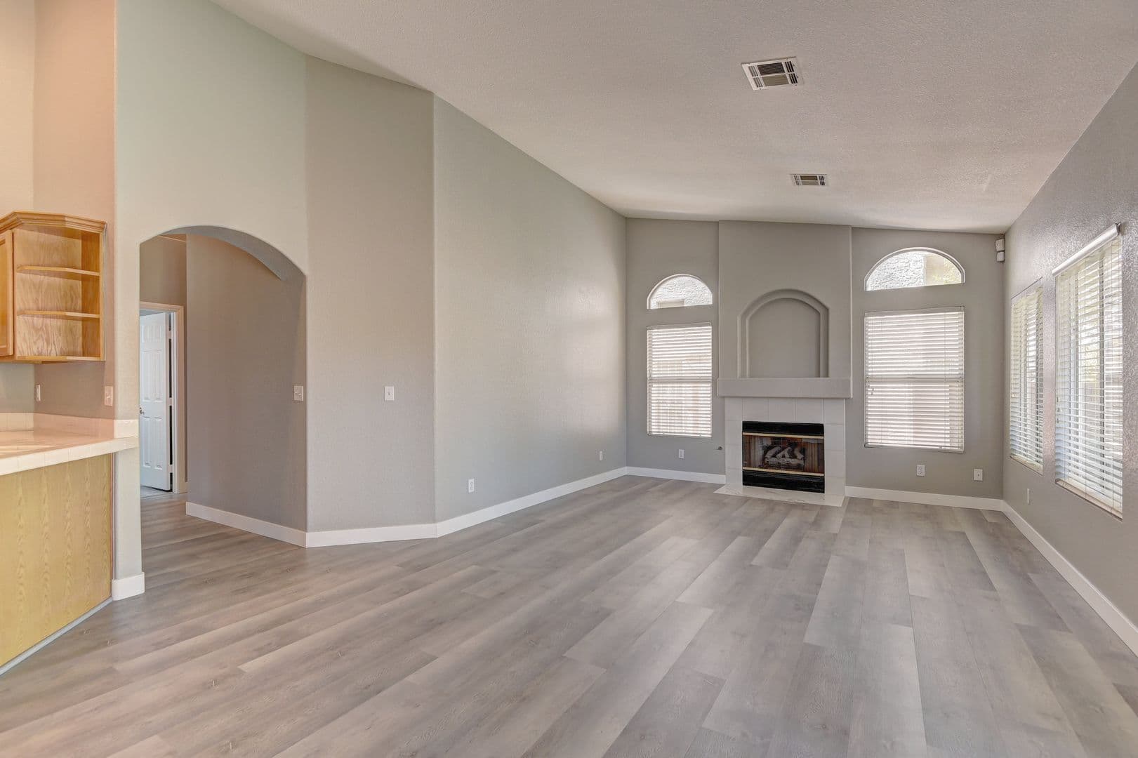 Las Vegas House: 7456 Oatman Ln