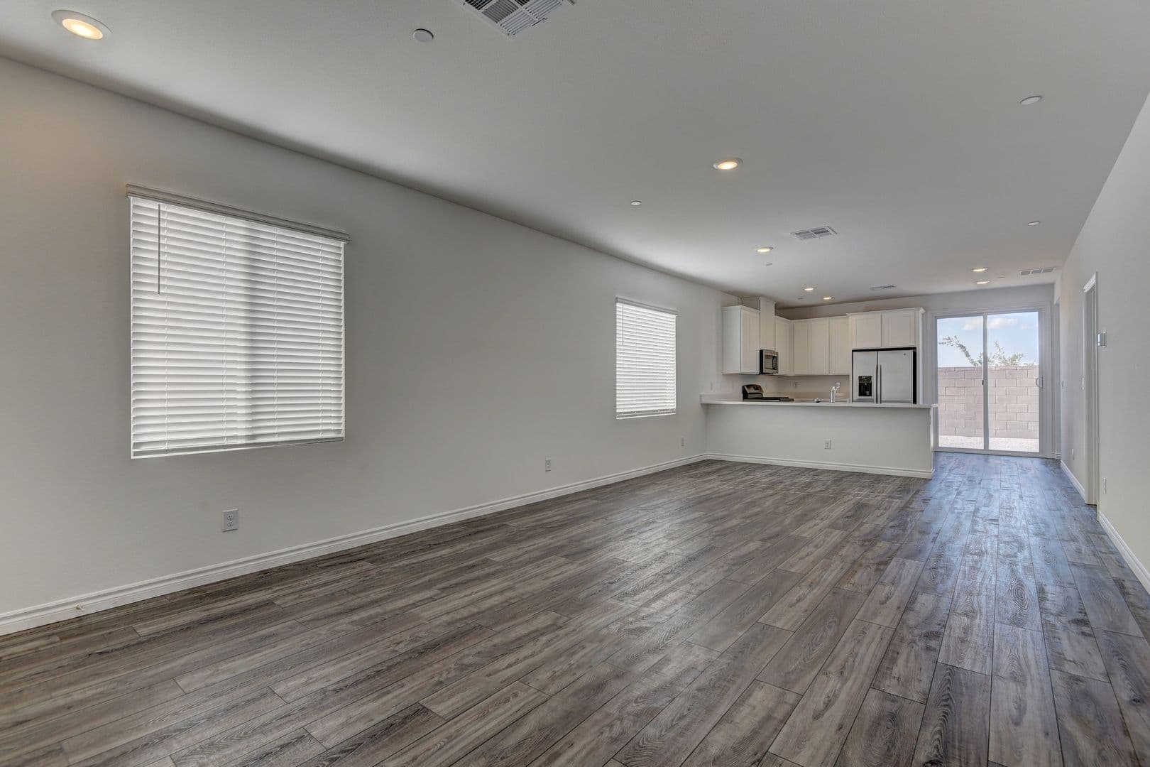 Henderson House: 222 Palisade Falls Ave
