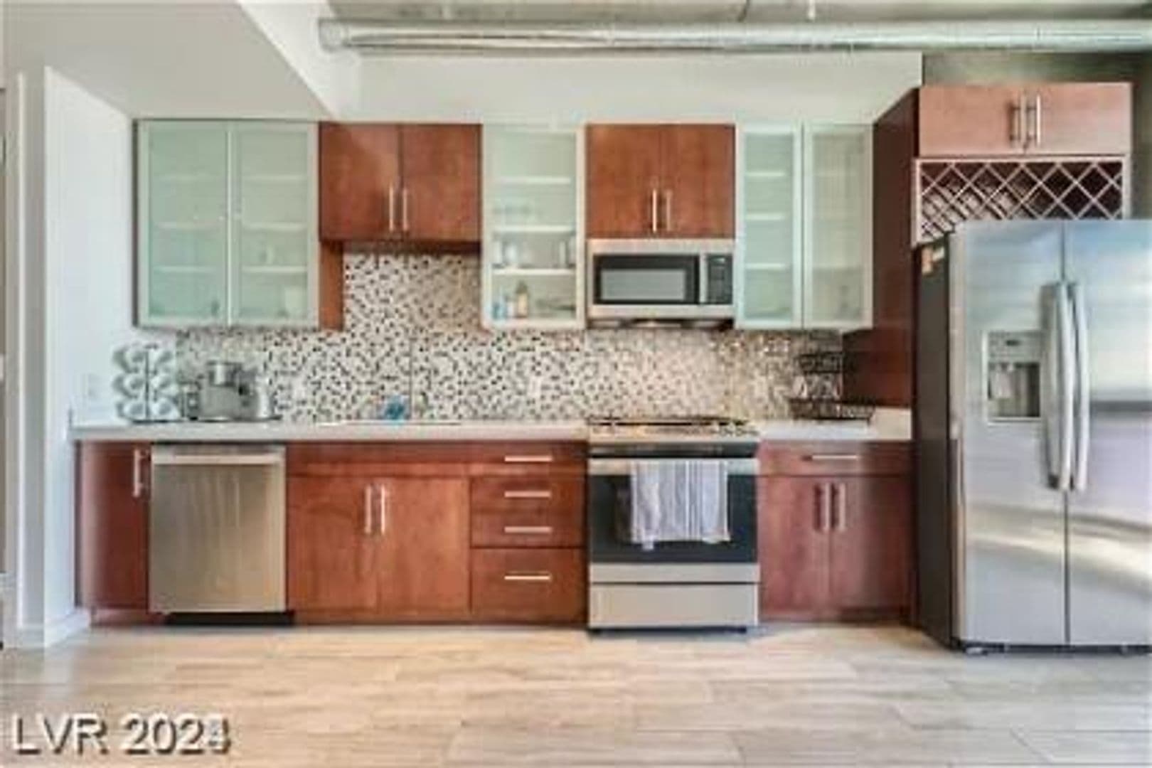 Las Vegas House: 353 E Bonneville Ave #636