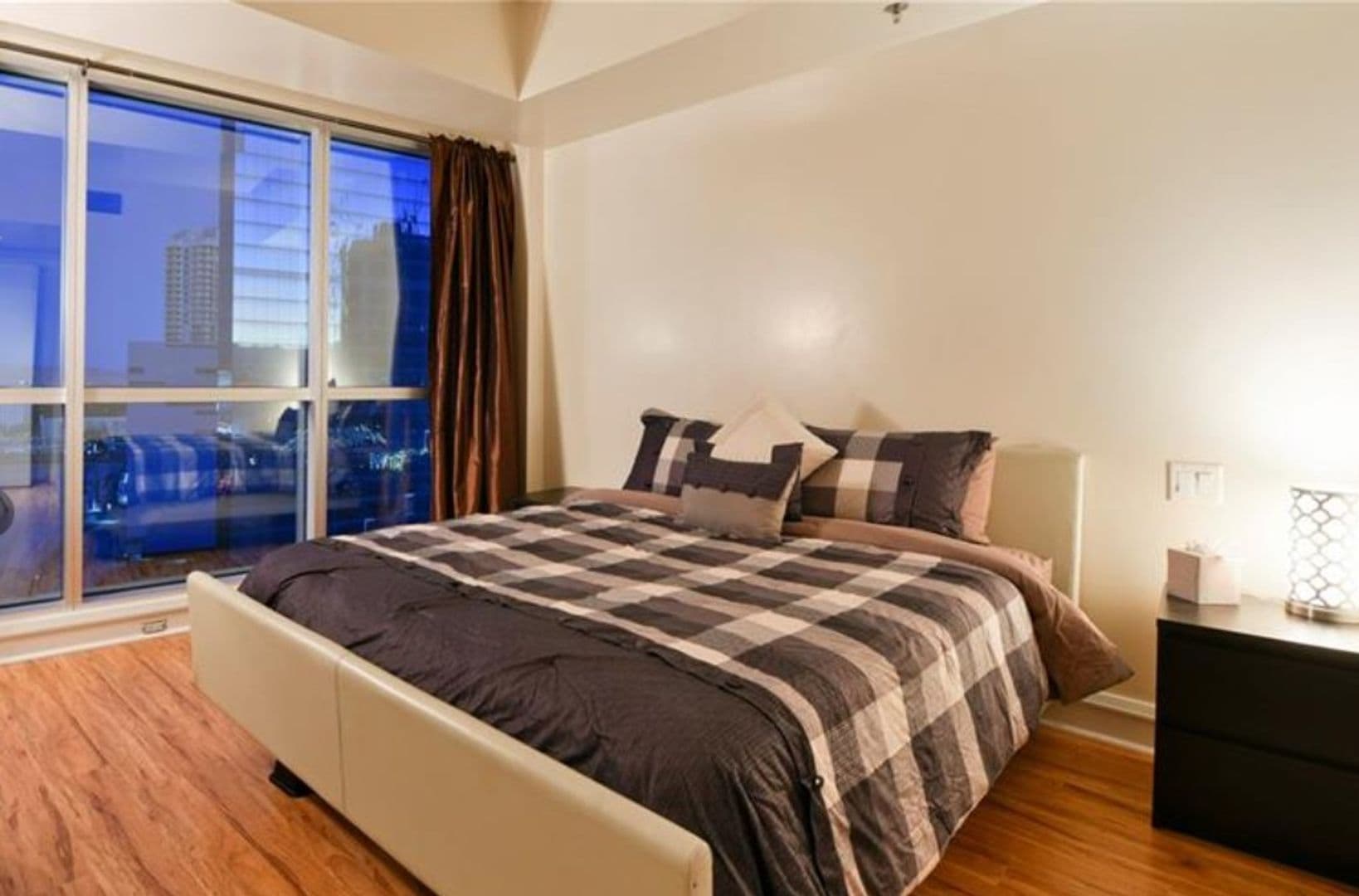Las Vegas Apartment: 2700 Las Vegas Blvd #1607