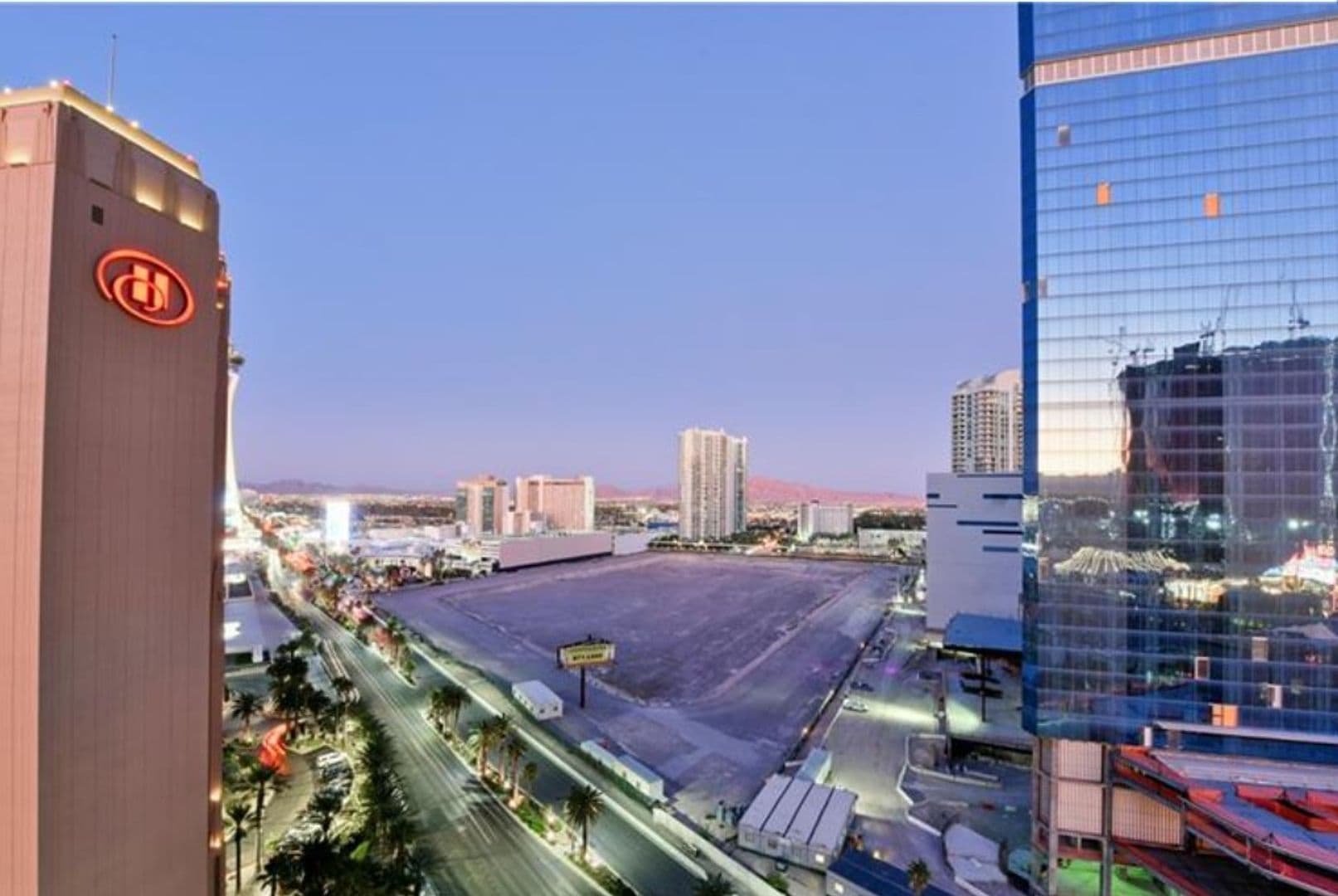 Las Vegas Apartment: 2700 Las Vegas Blvd #1607
