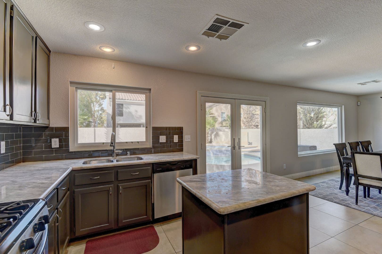 Las Vegas House: 9808 Via Delores Ave