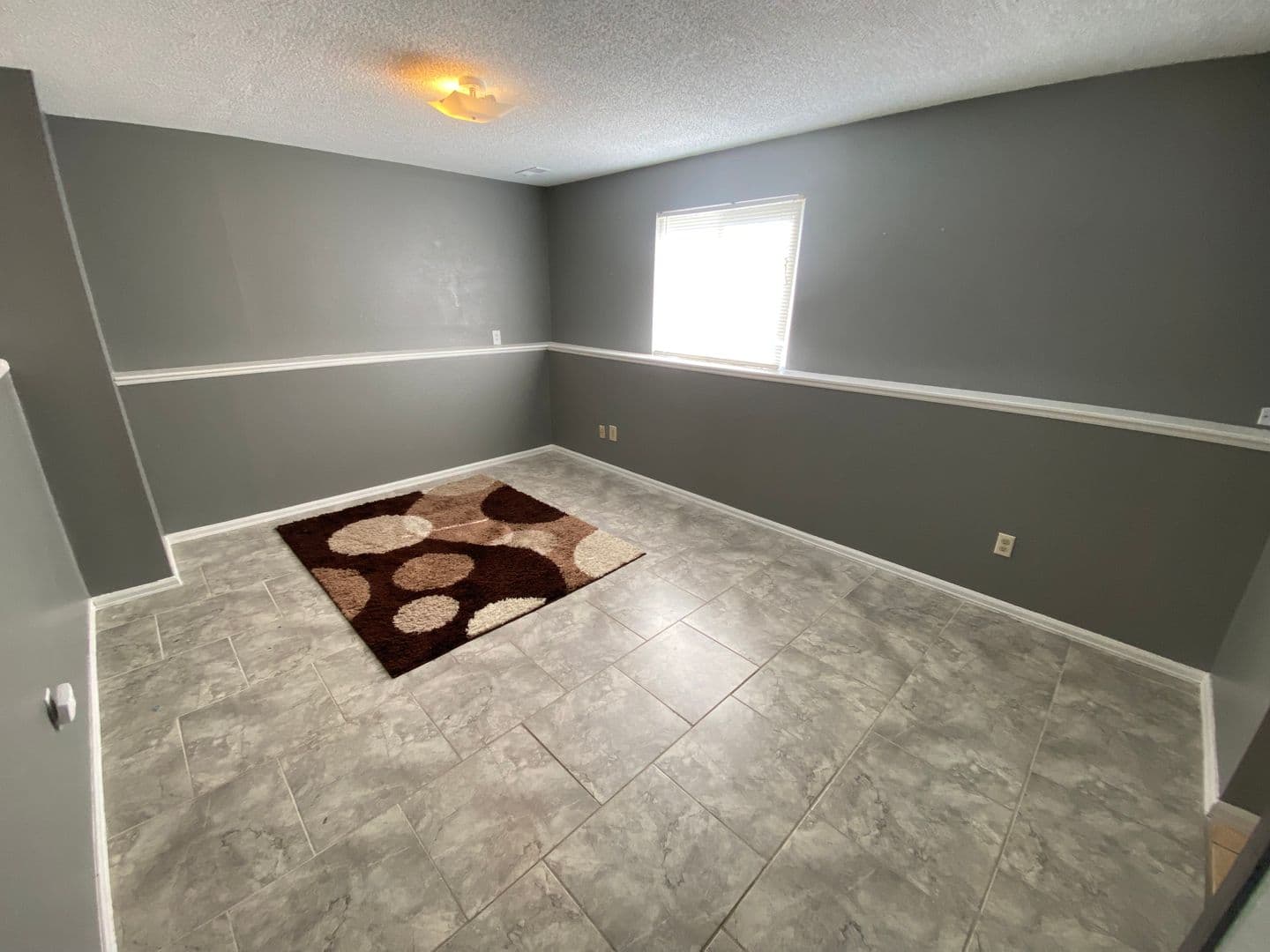 Aurora House: 18983 E Mercer Dr