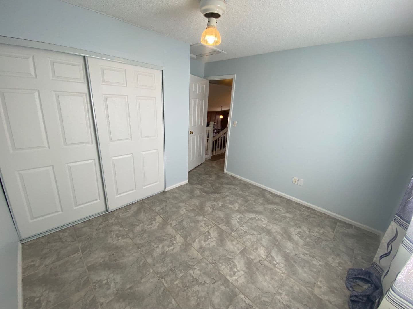 Aurora House: 18983 E Mercer Dr