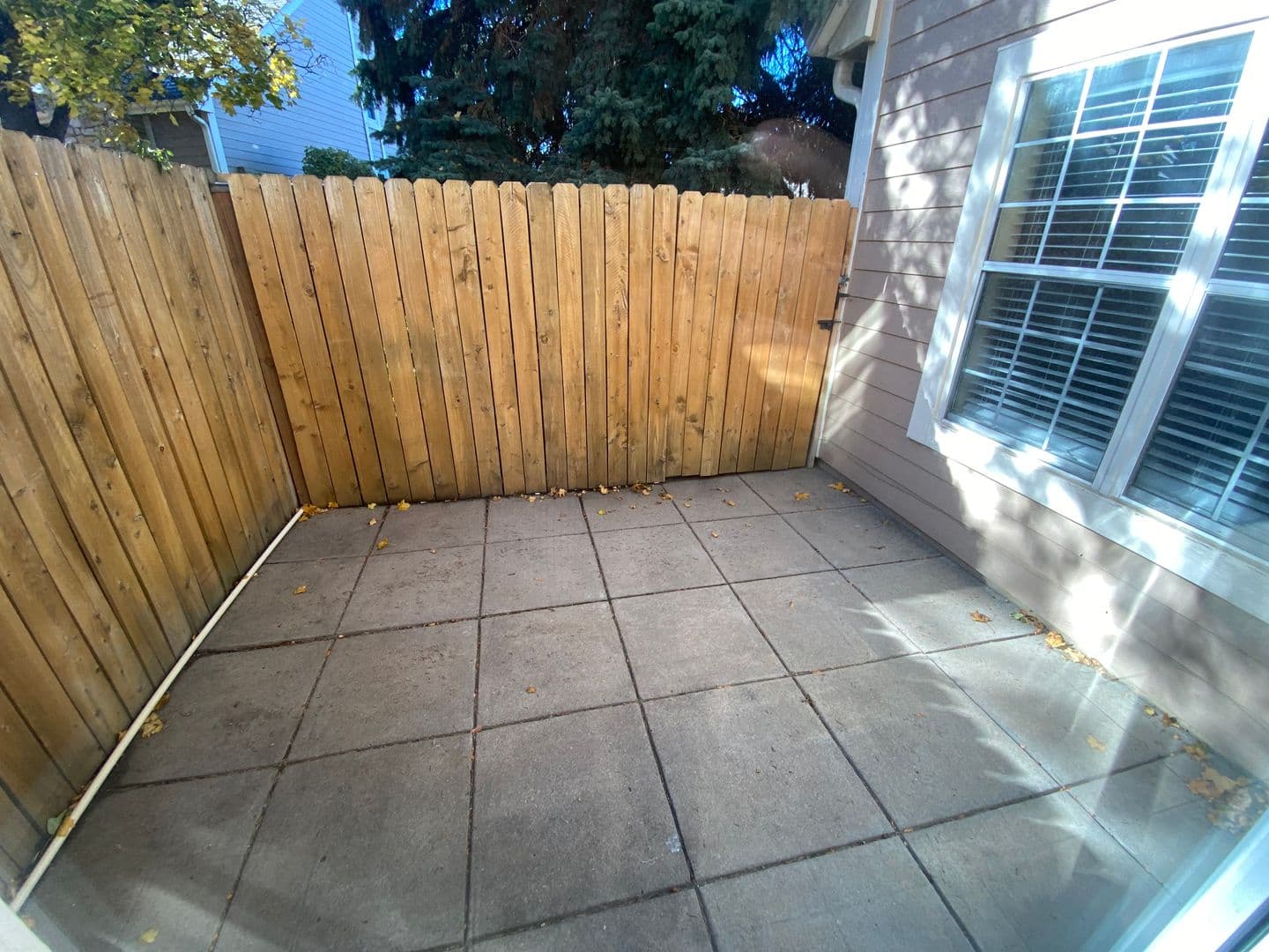 Aurora House: 13392 E Asbury Dr