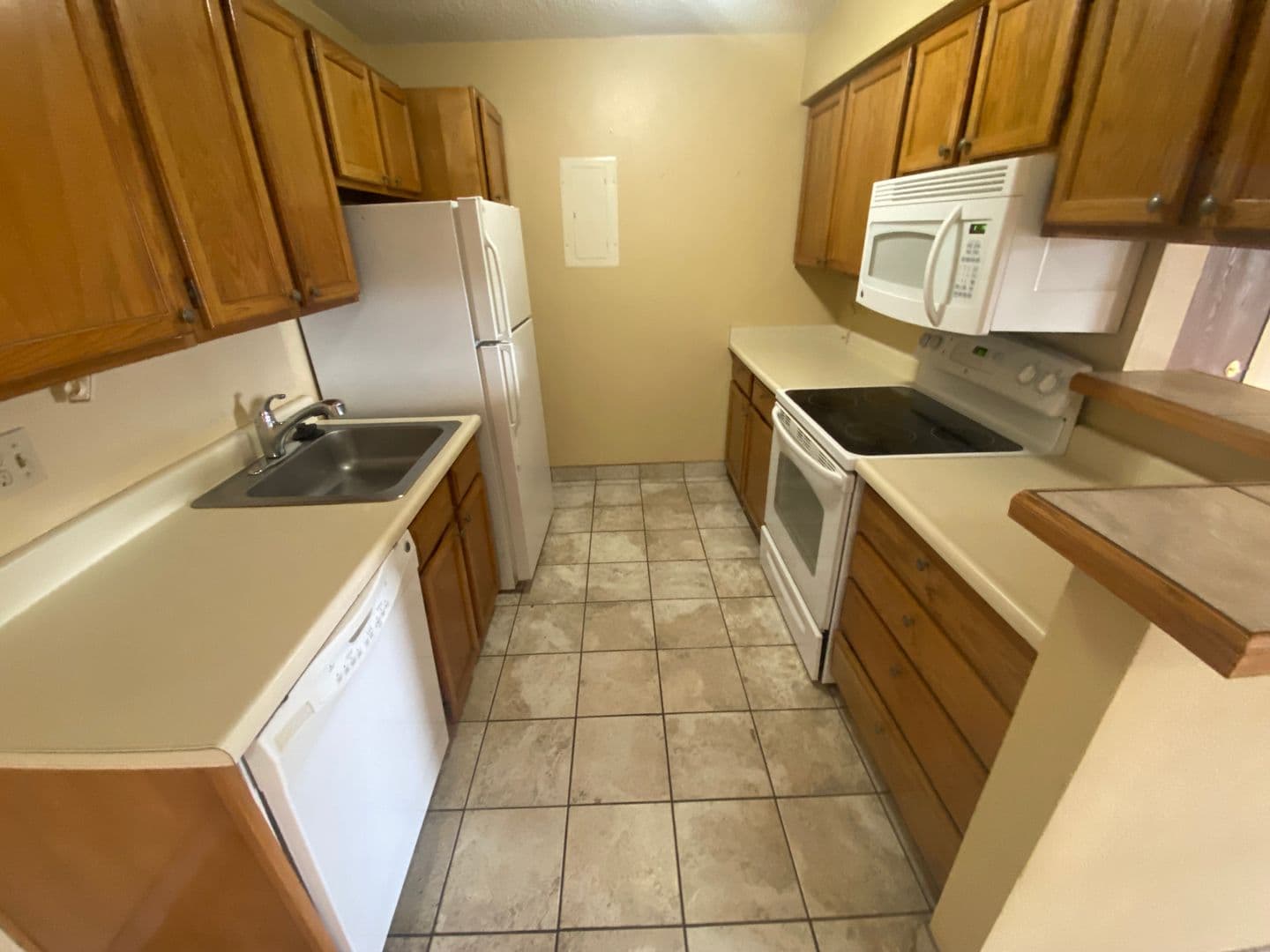 Denver House: 10150 E Virginia Ave Unit 1-202
