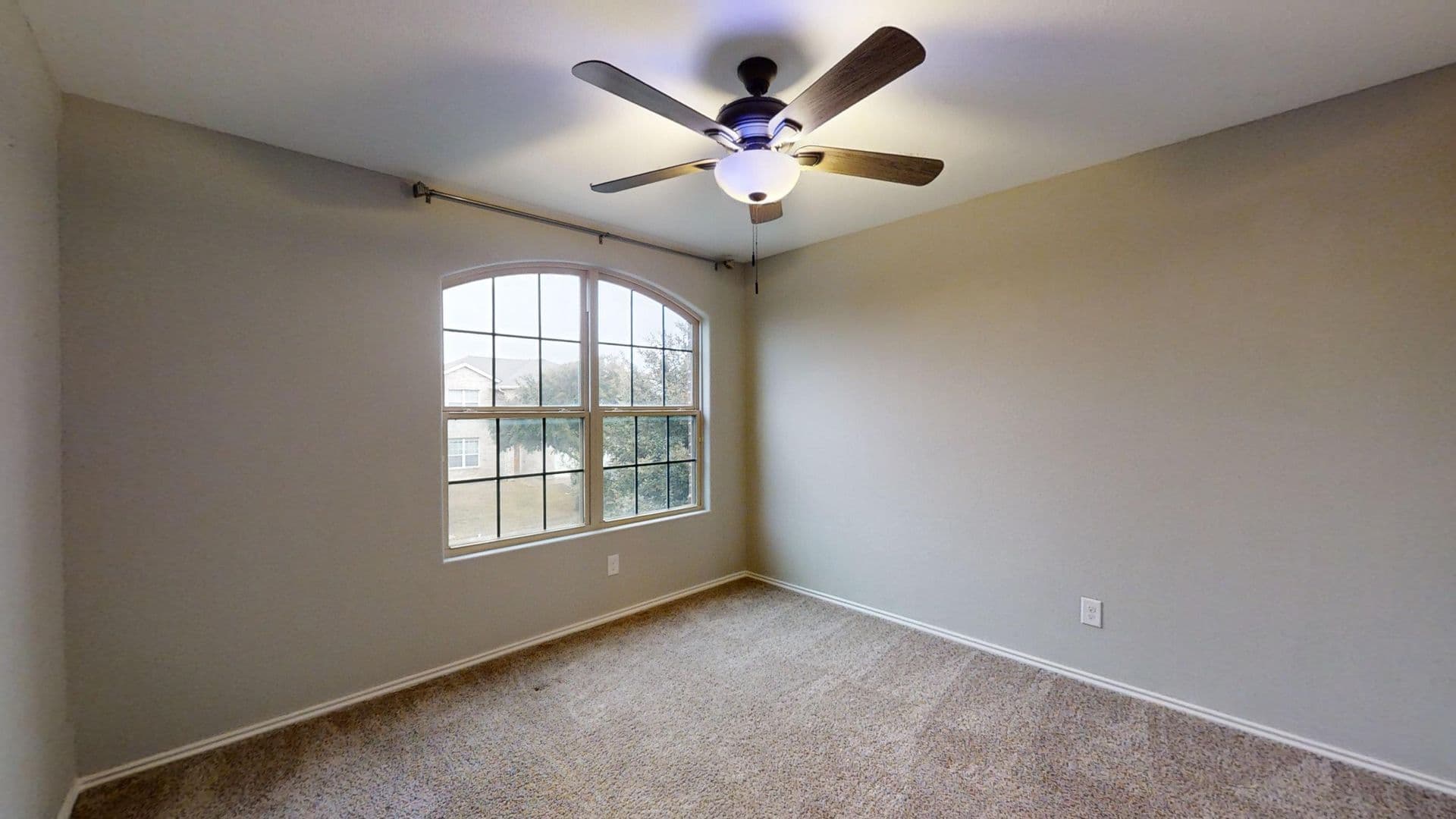 San Antonio House: 2915 Thunder Gulch